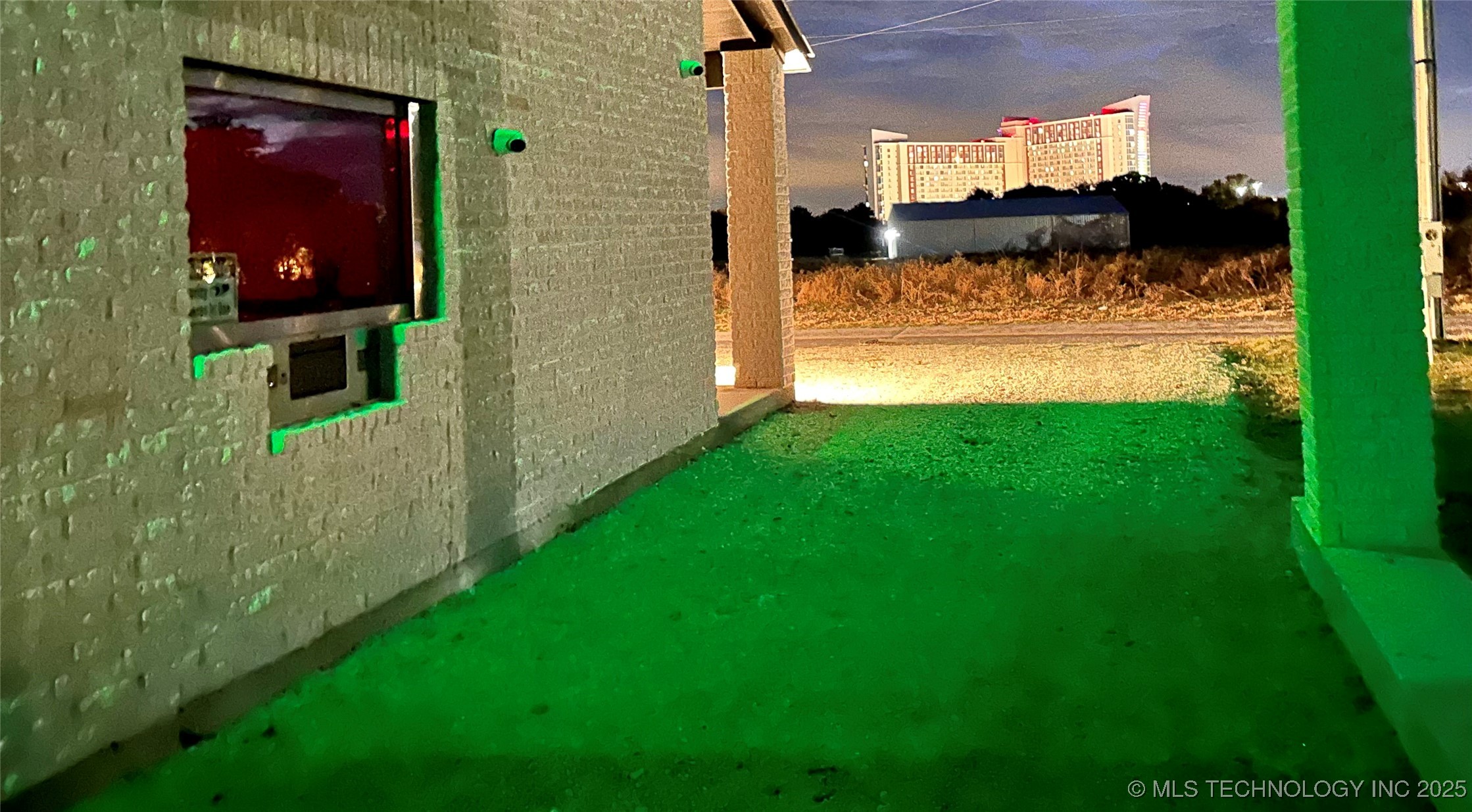 11106 Rogers Road Property Photo 4