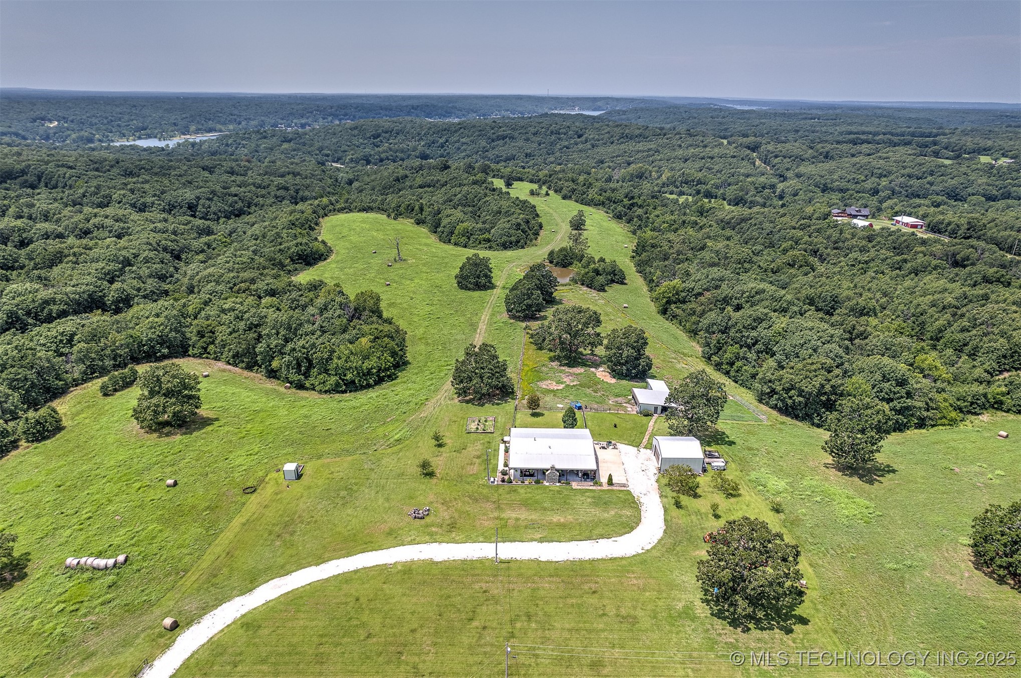 36293 S 565 Road Property Photo 54
