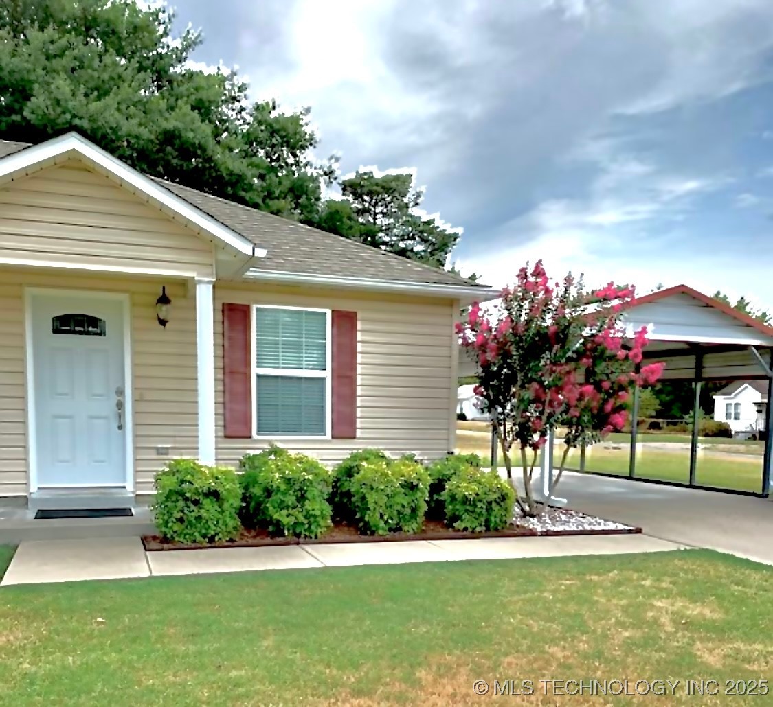 360 E Harrison Property Photo 6