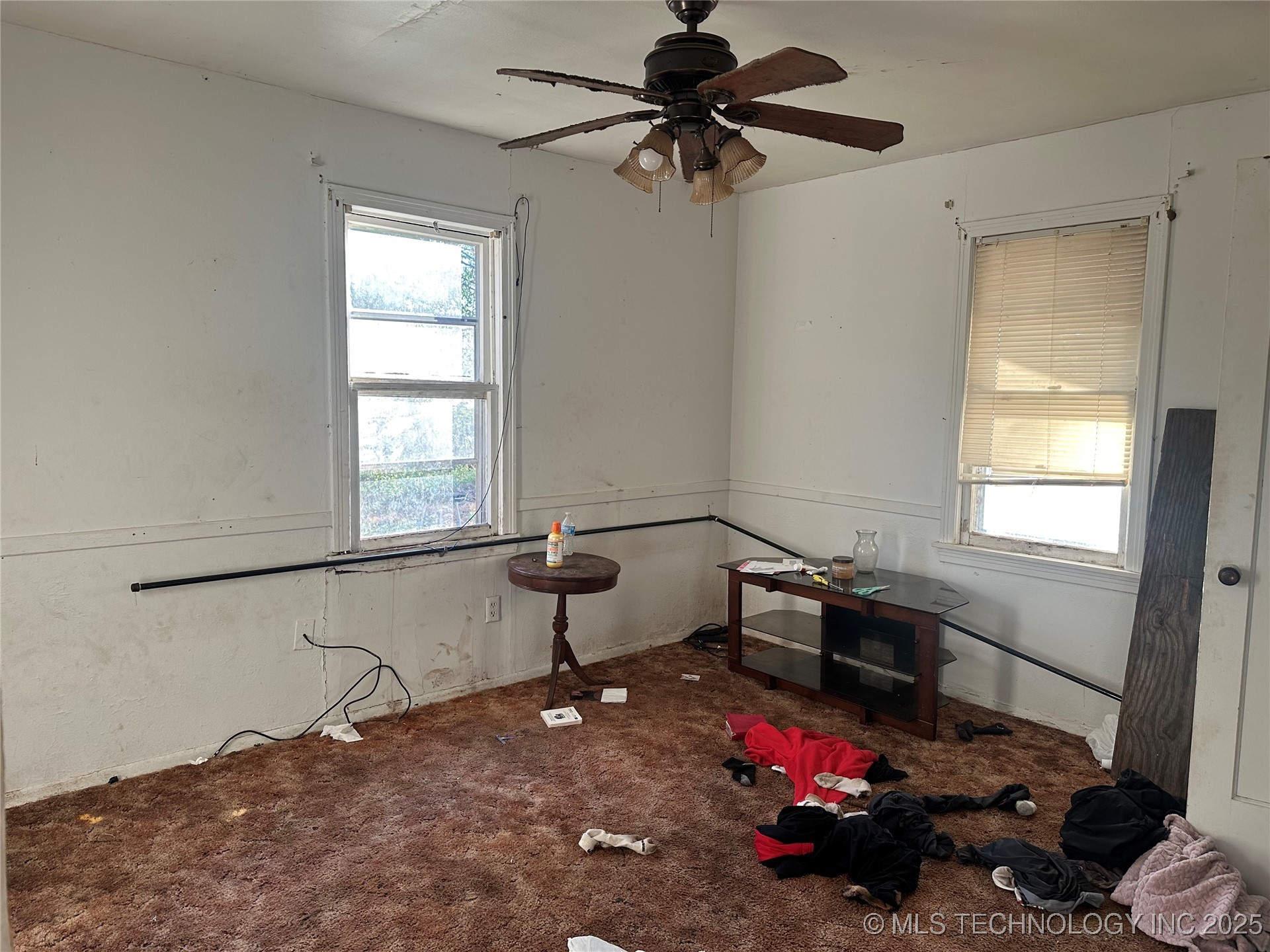 1730 E 11th Street Property Photo 6