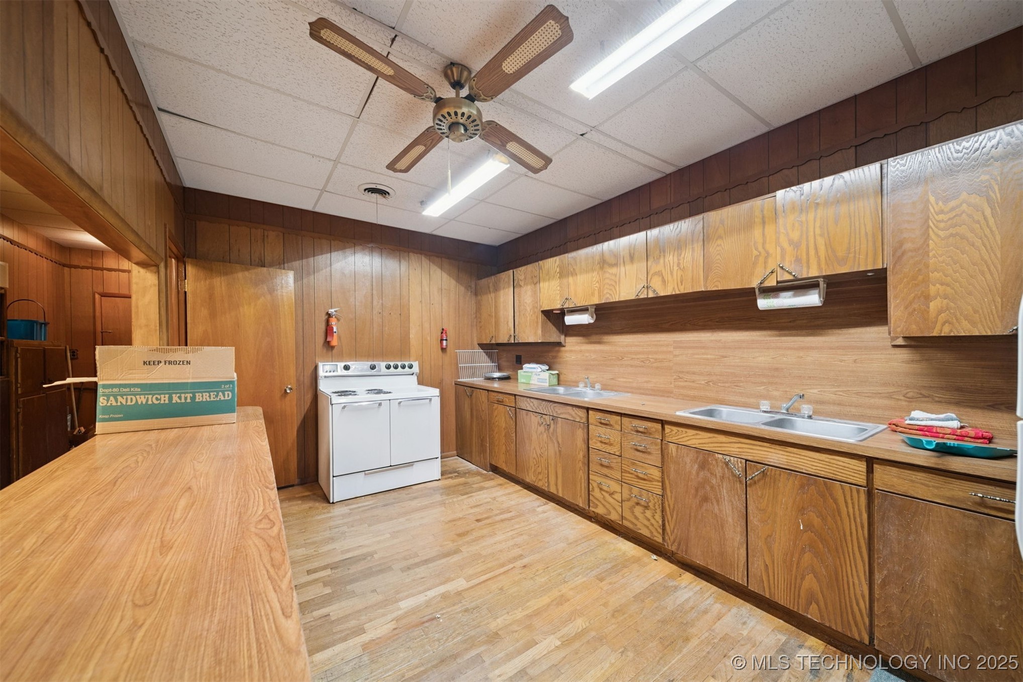 720 S Main Street Property Photo 26