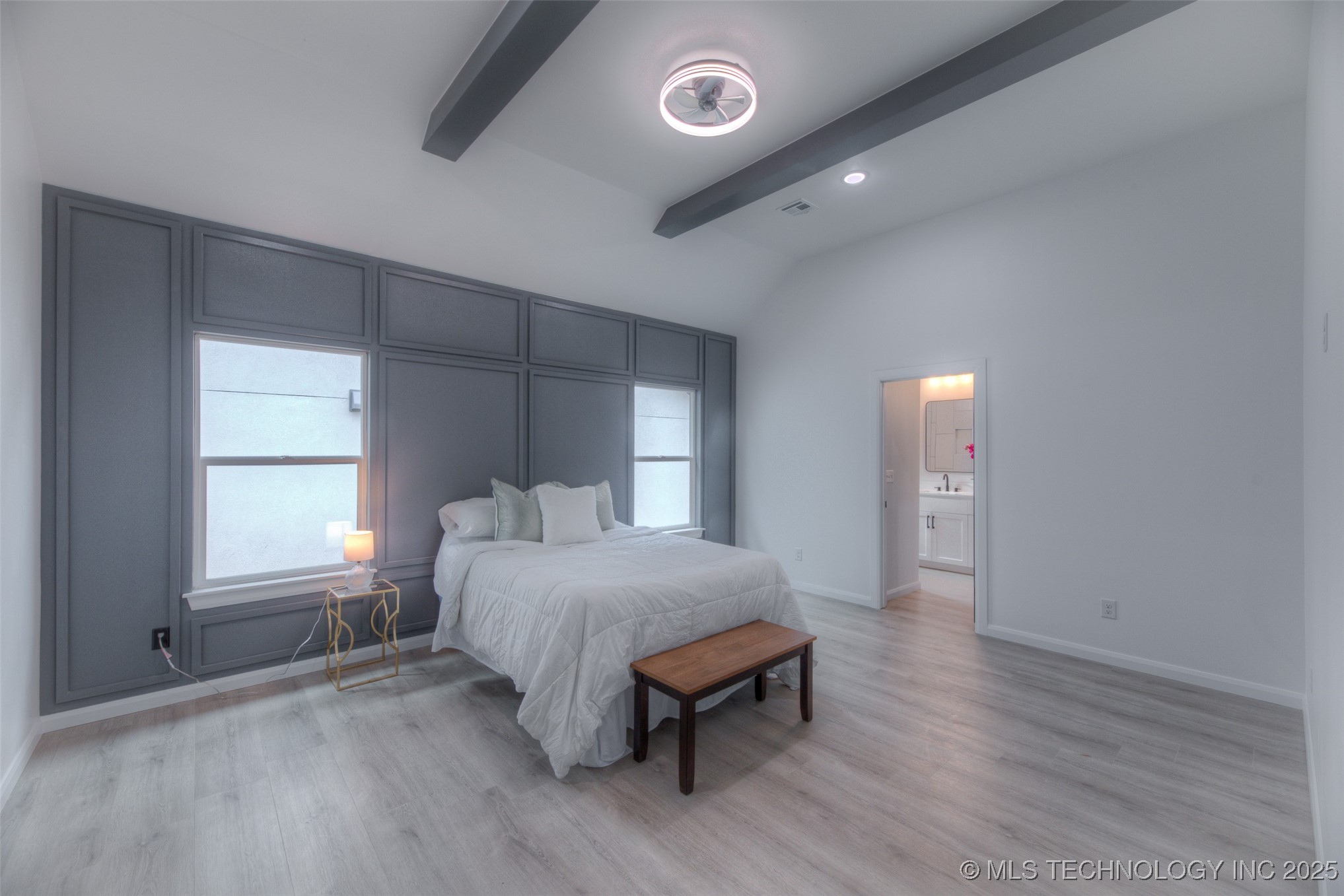 720 N 10 Street Property Photo 9