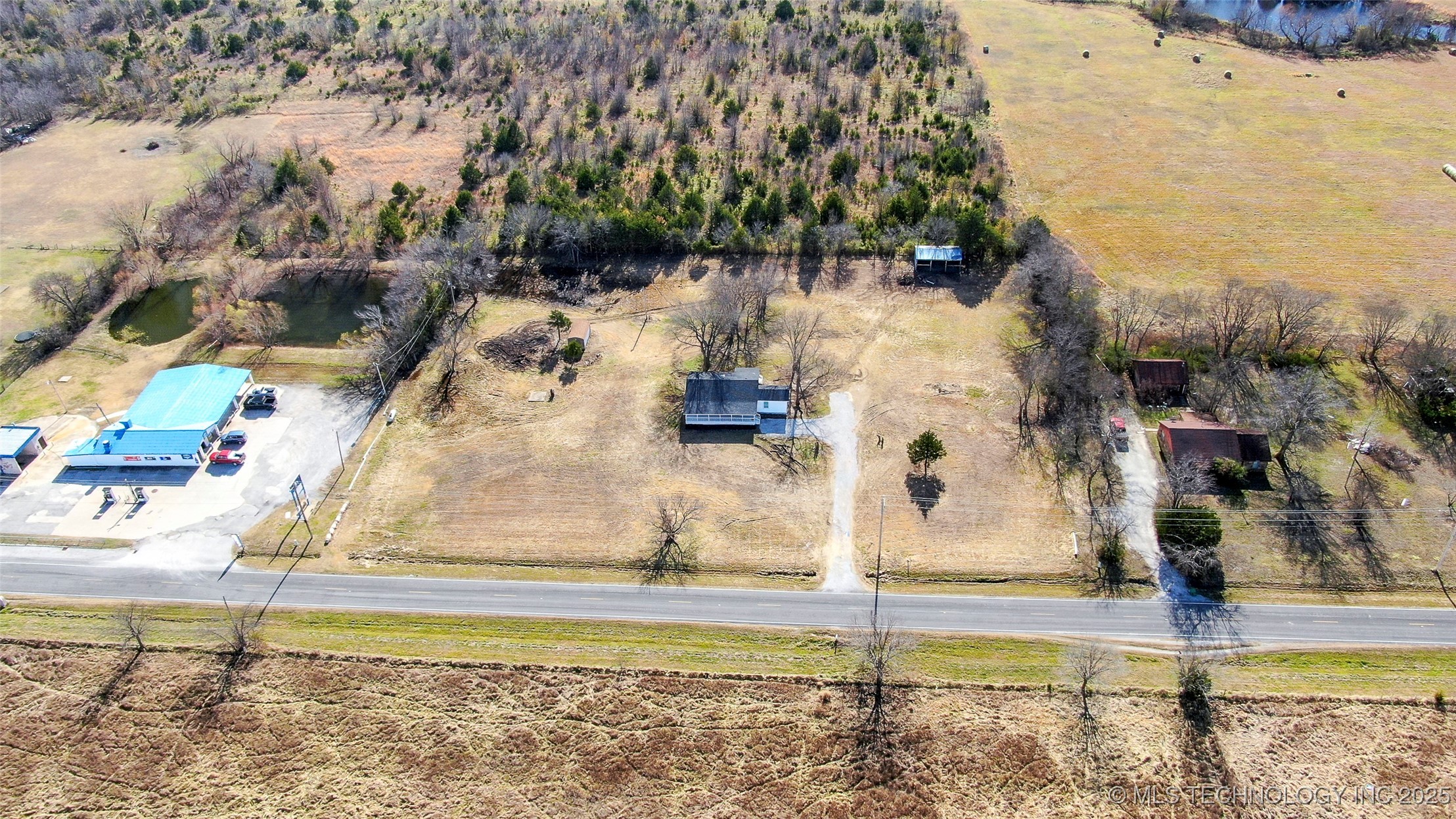 2920 E 201st Street S Property Photo 13