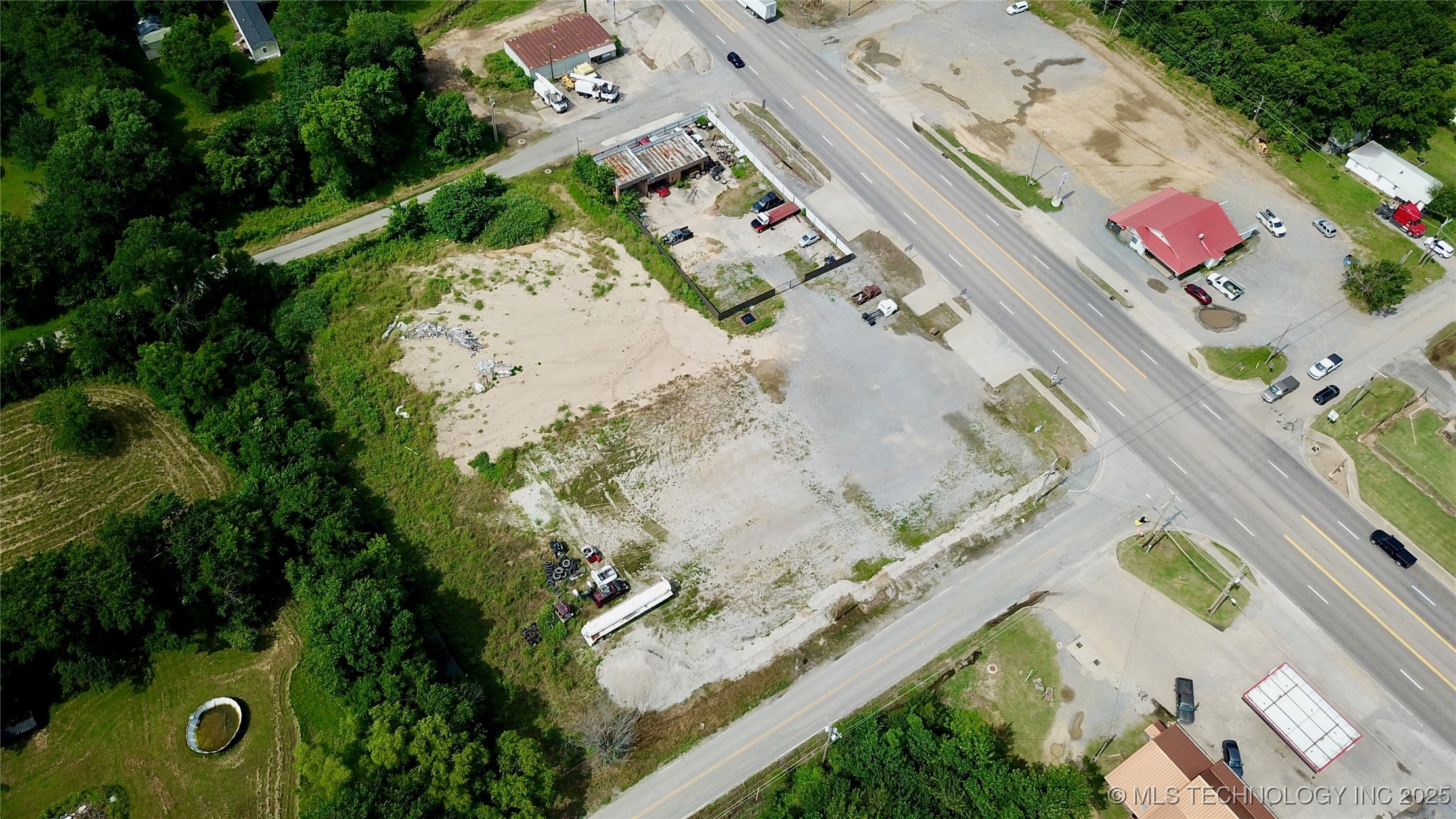 00 Us Hwy 69 Property Photo 3