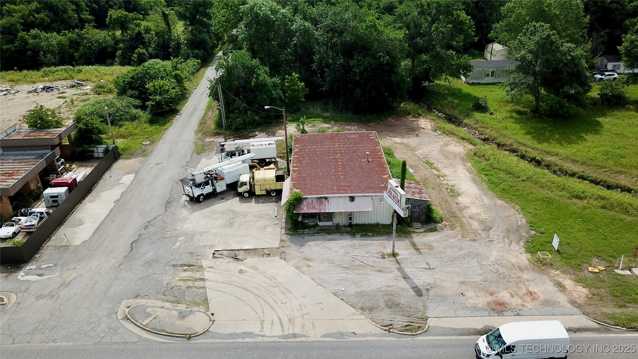 00 Us Hwy 69 Property Photo 16