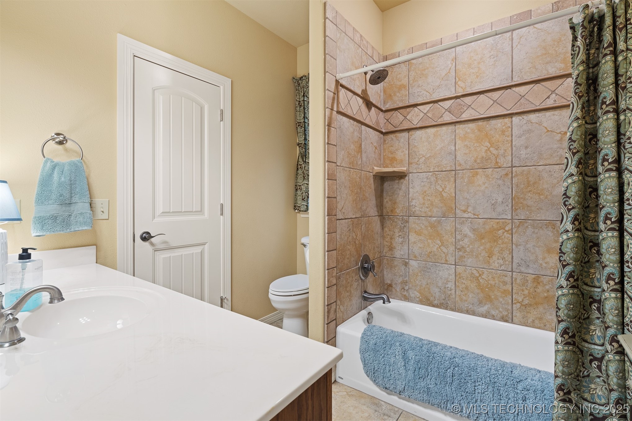 1400 Richmond Drive Property Photo 29