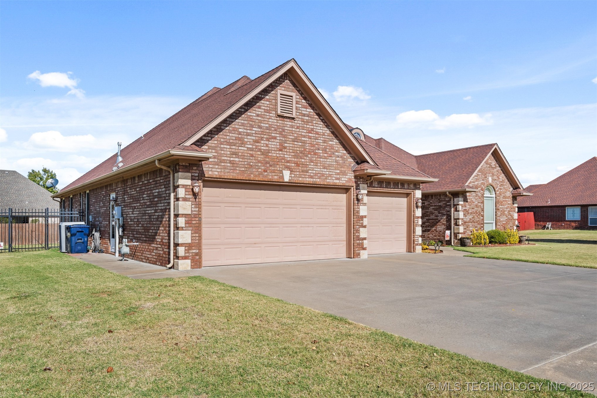1400 Richmond Drive Property Photo 42