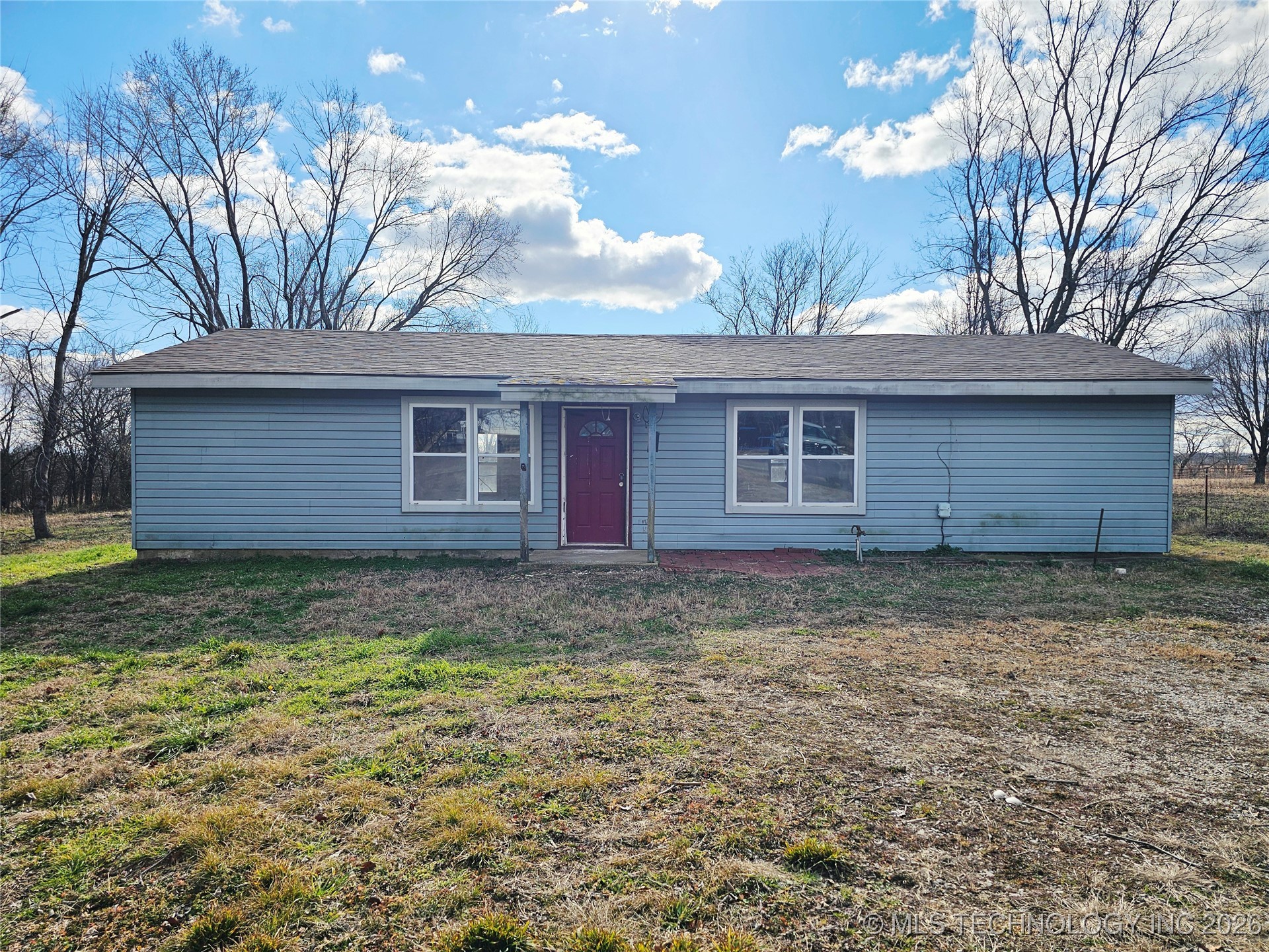 16254 E 410 Road Property Photo 1