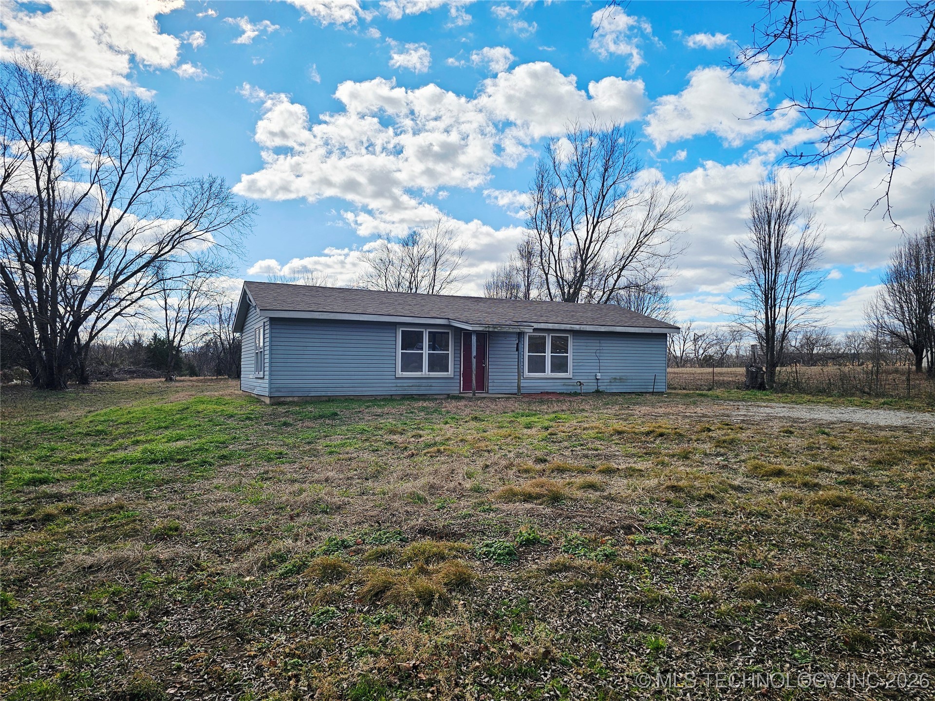 16254 E 410 Road Property Photo 2