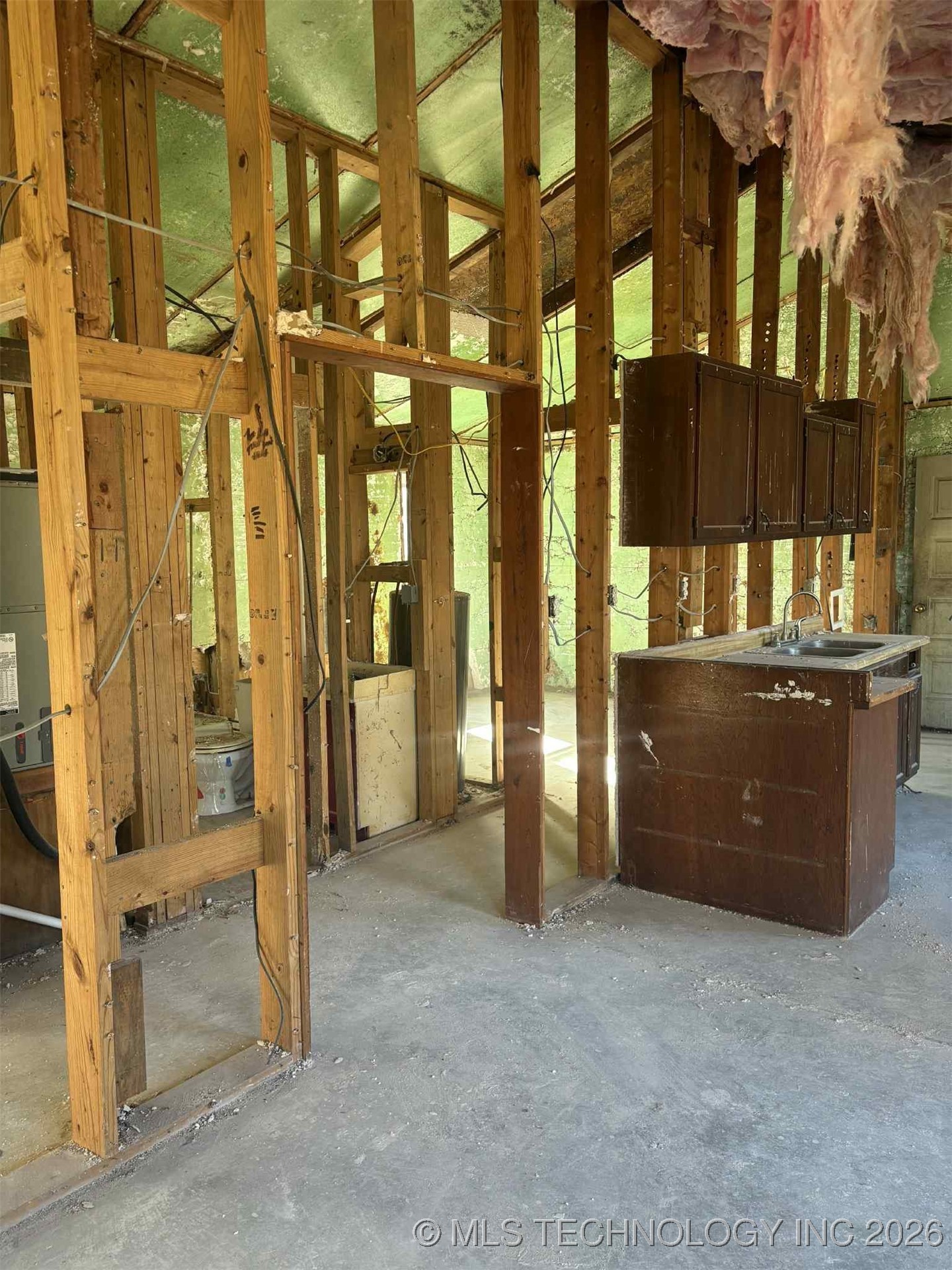 16254 E 410 Road Property Photo 6