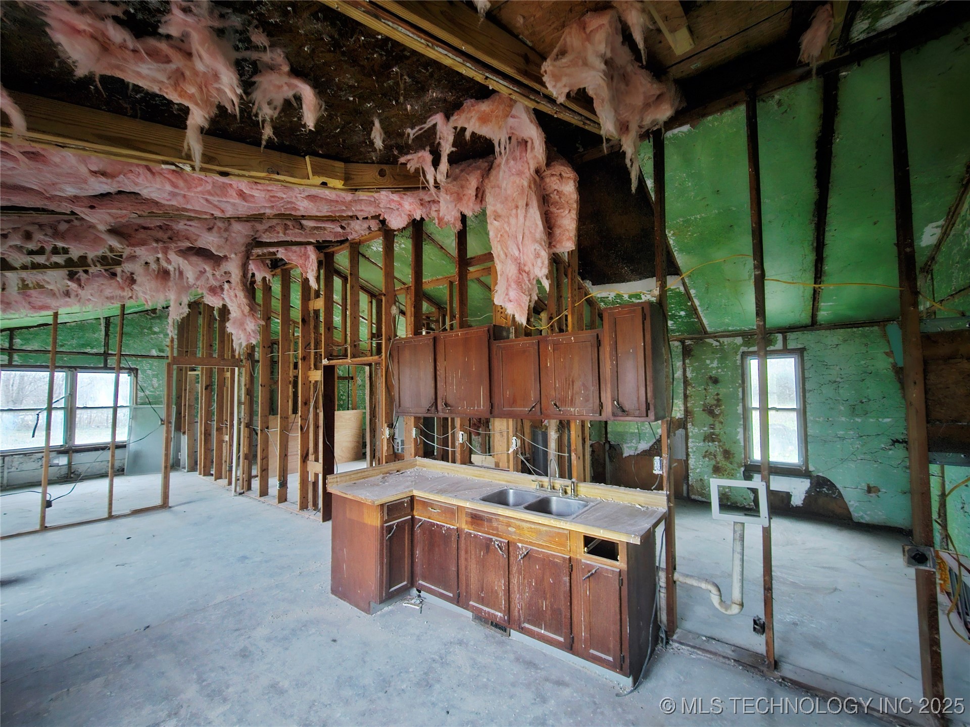 16254 E 410 Road Property Photo 12