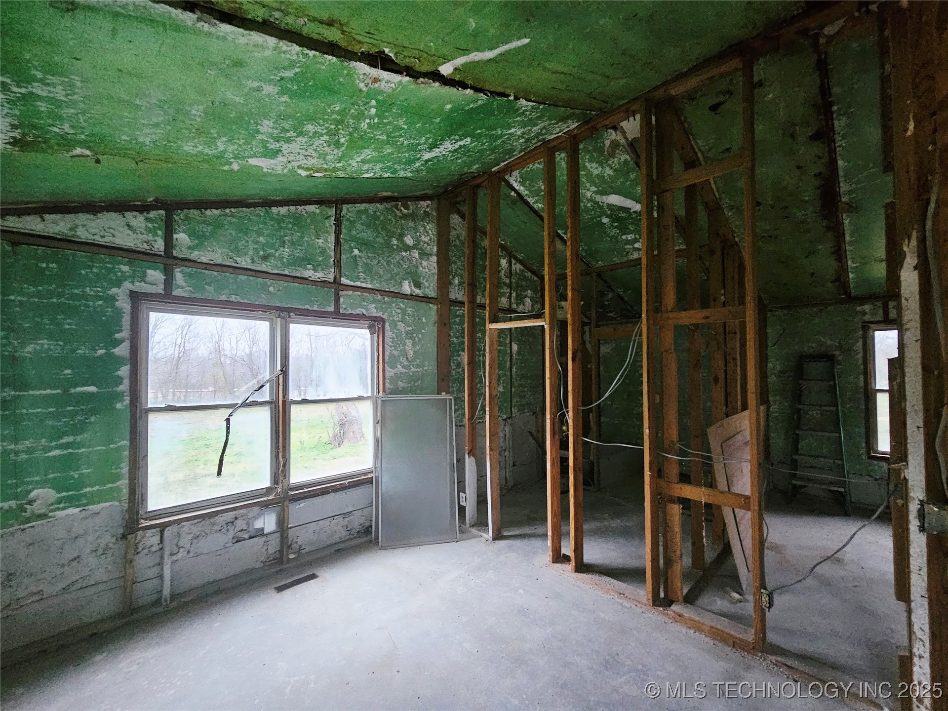 16254 E 410 Road Property Photo 13