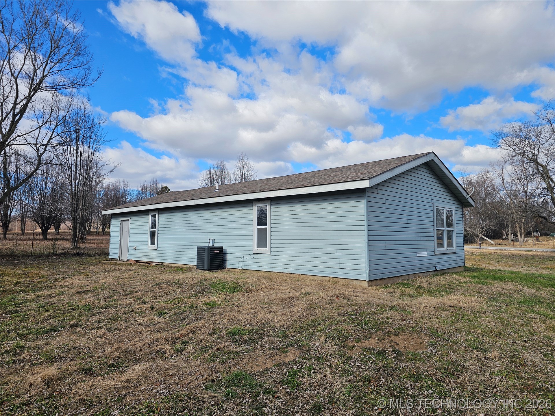 16254 E 410 Road Property Photo 19