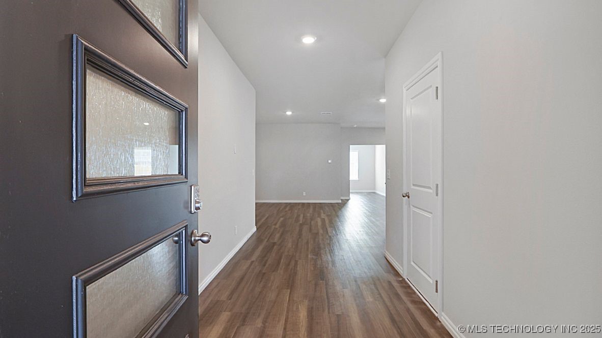 7020 E 154th Street S Property Photo 3