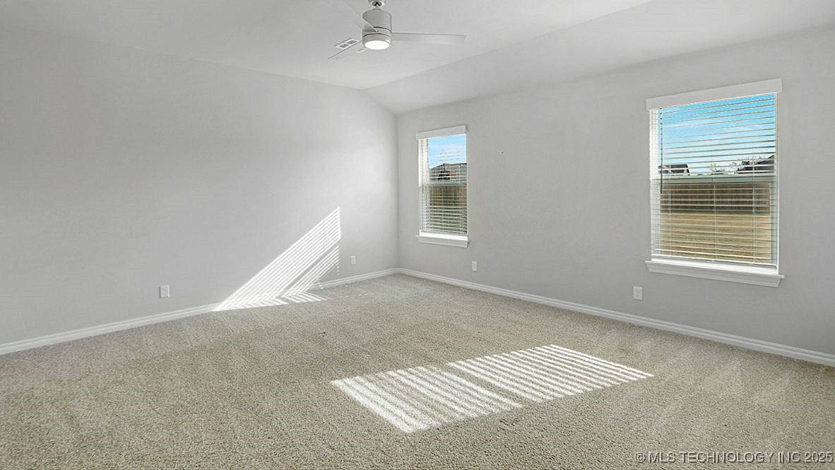 7020 E 154th Street S Property Photo 12