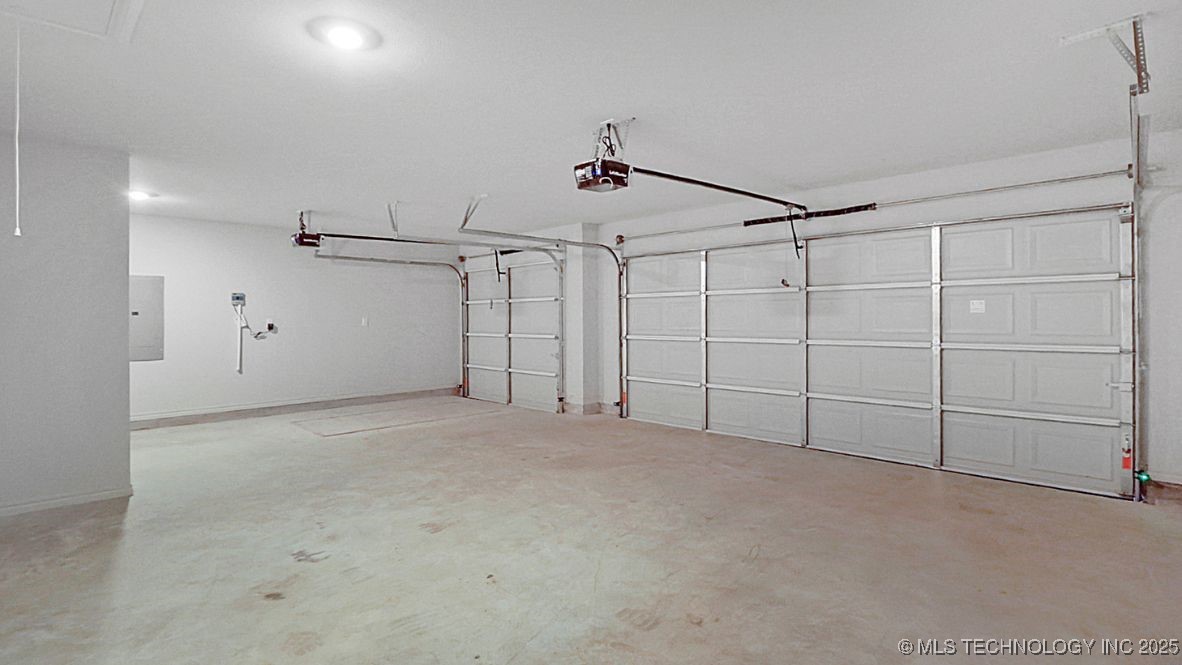 7020 E 154th Street S Property Photo 17