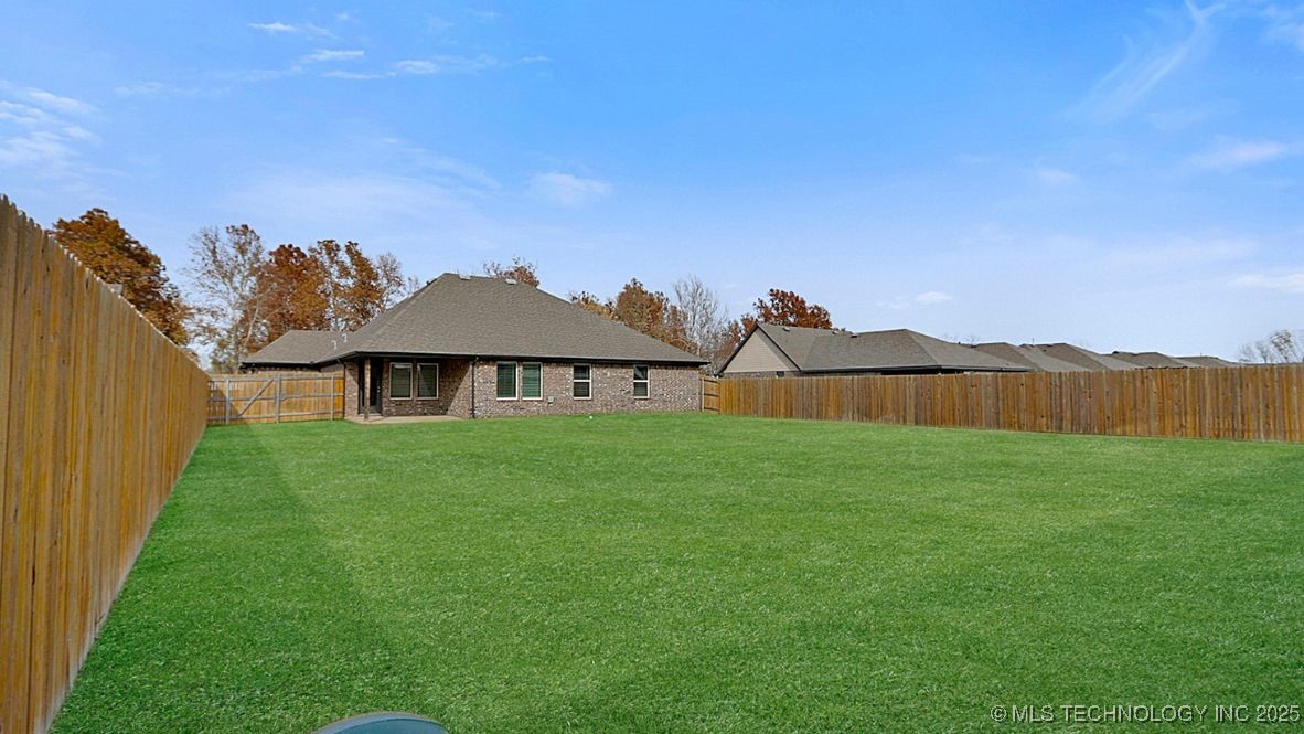 7020 E 154th Street S Property Photo 18