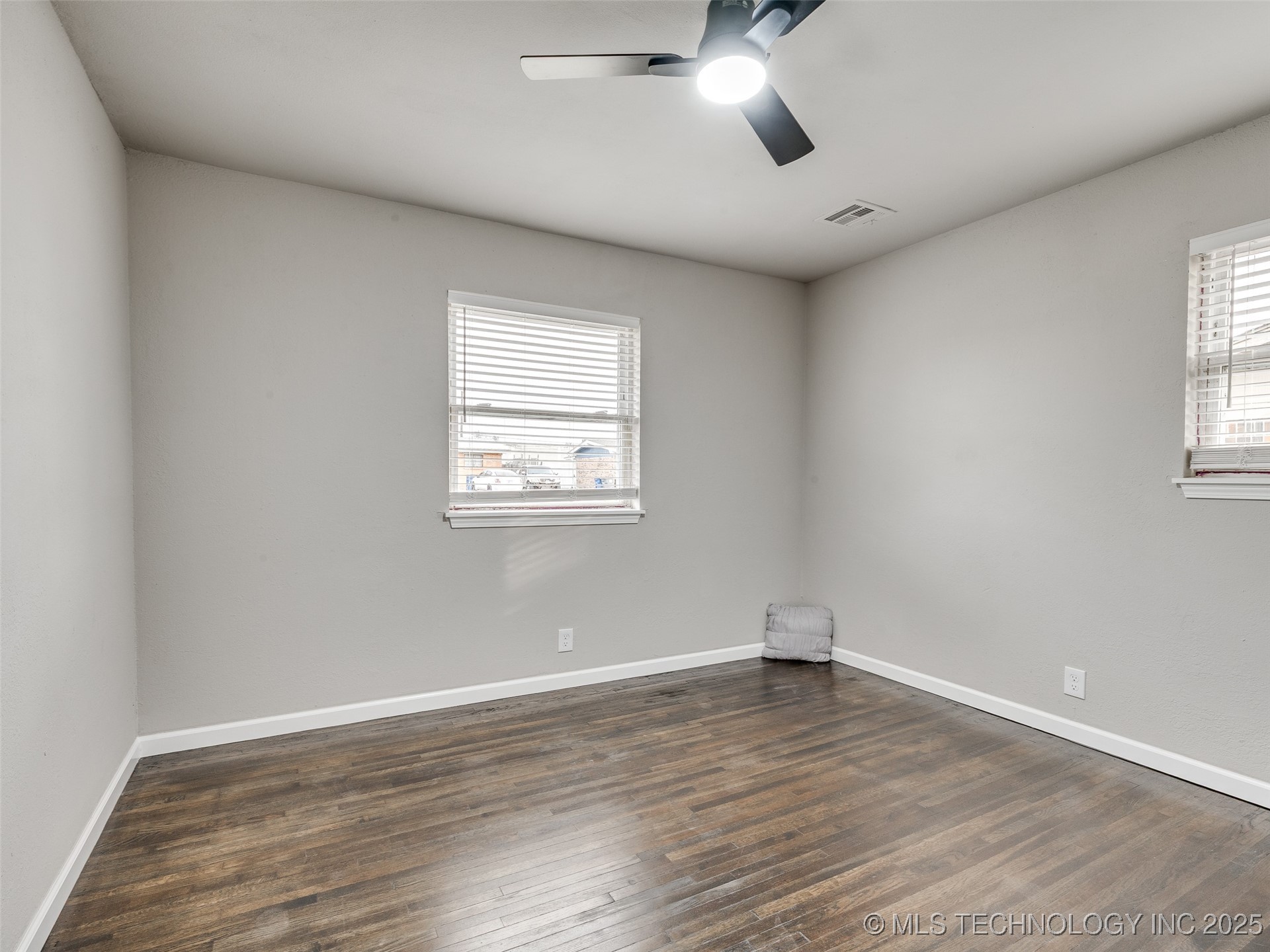 504 S 104th East Avenue Property Photo 16