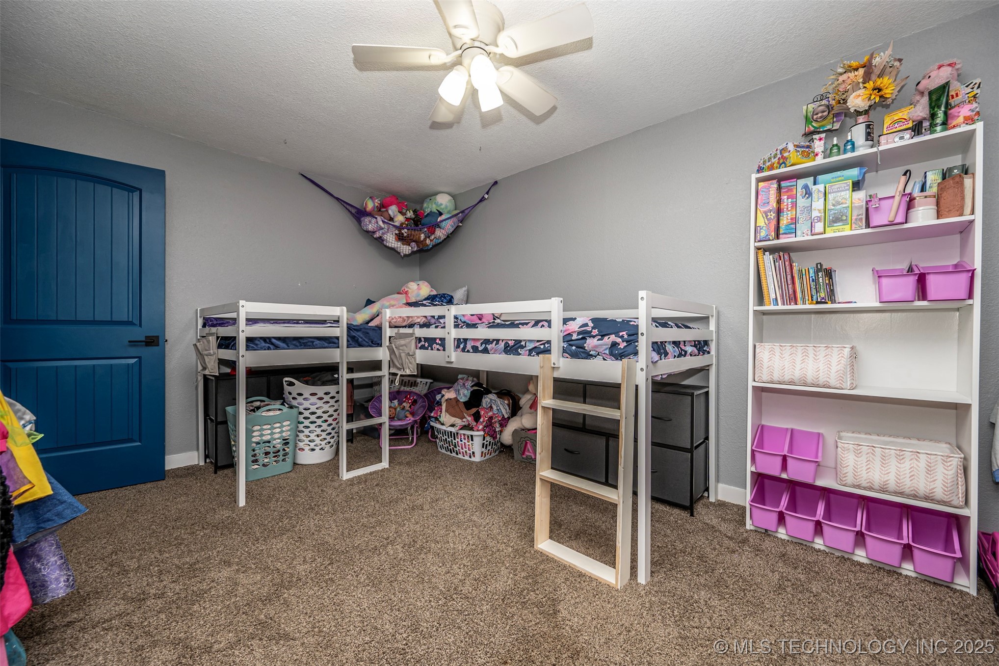 1402 W 10th Property Photo 13