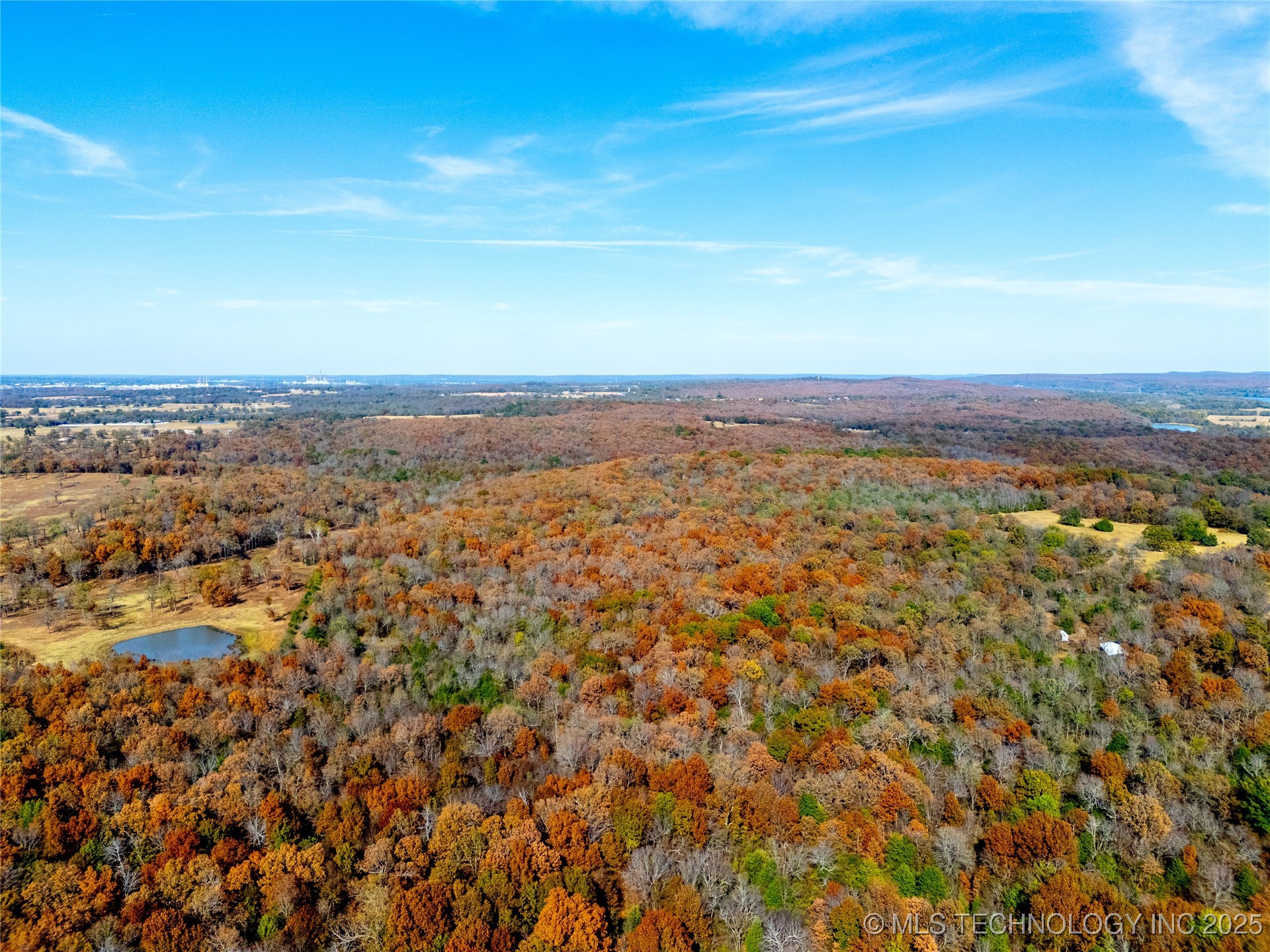 6215 E Davis Field Road Property Photo 3