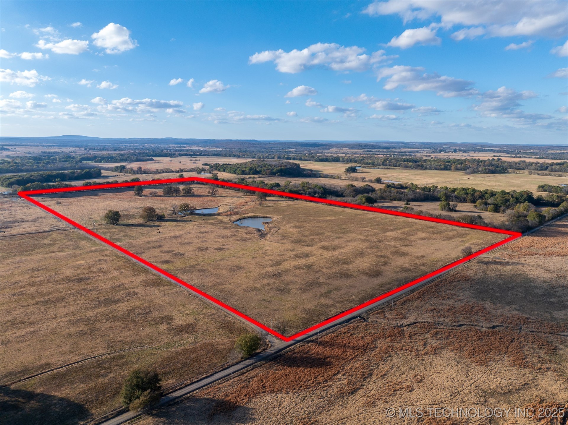 80 S County Road 4440 Property Photo 4