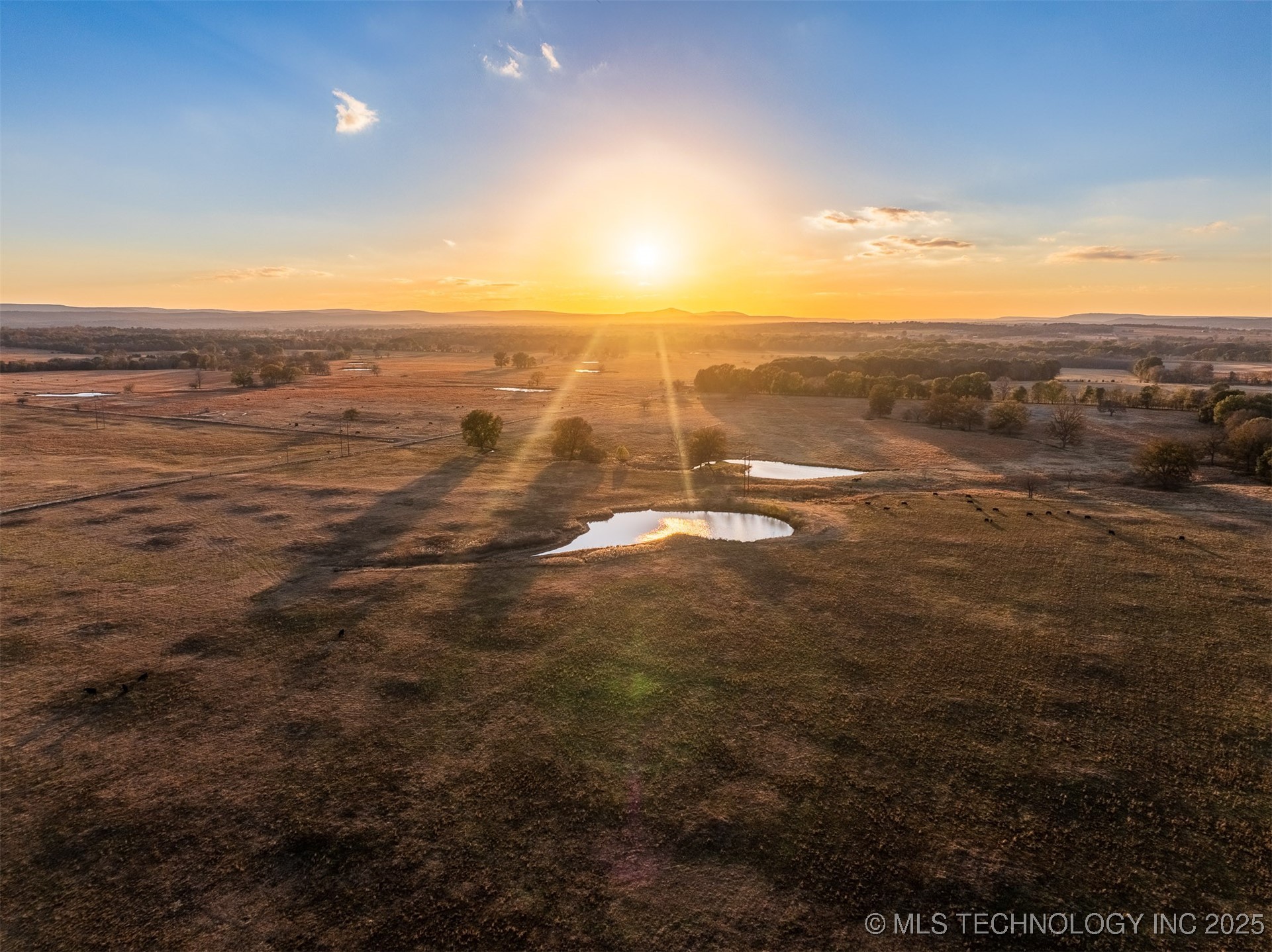 80 S County Road 4440 Property Photo 17