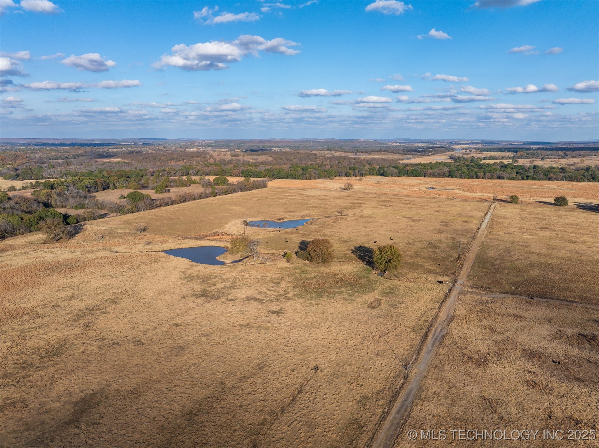 80 S County Road 4440 Property Photo 27
