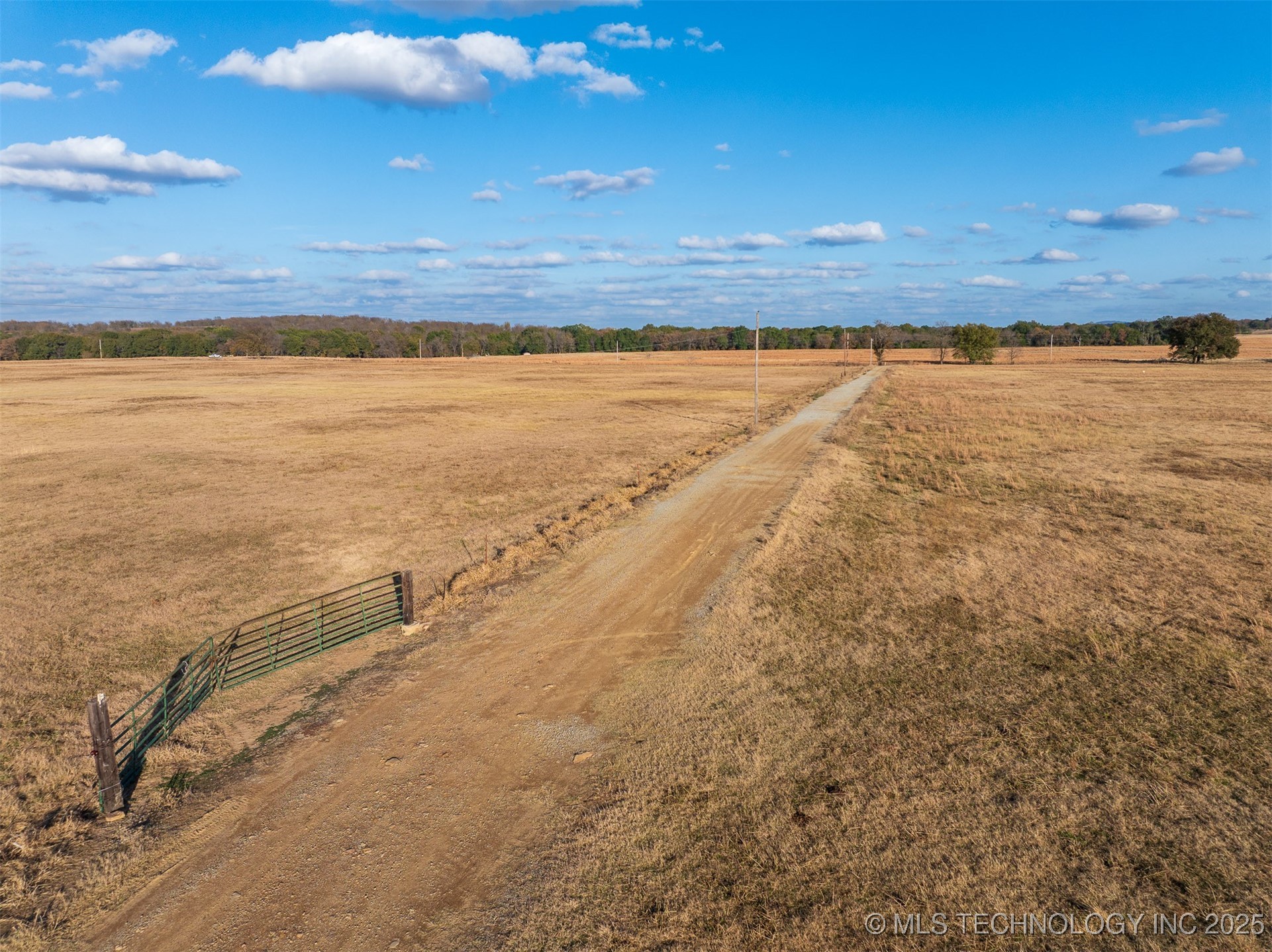 80 S County Road 4440 Property Photo 45