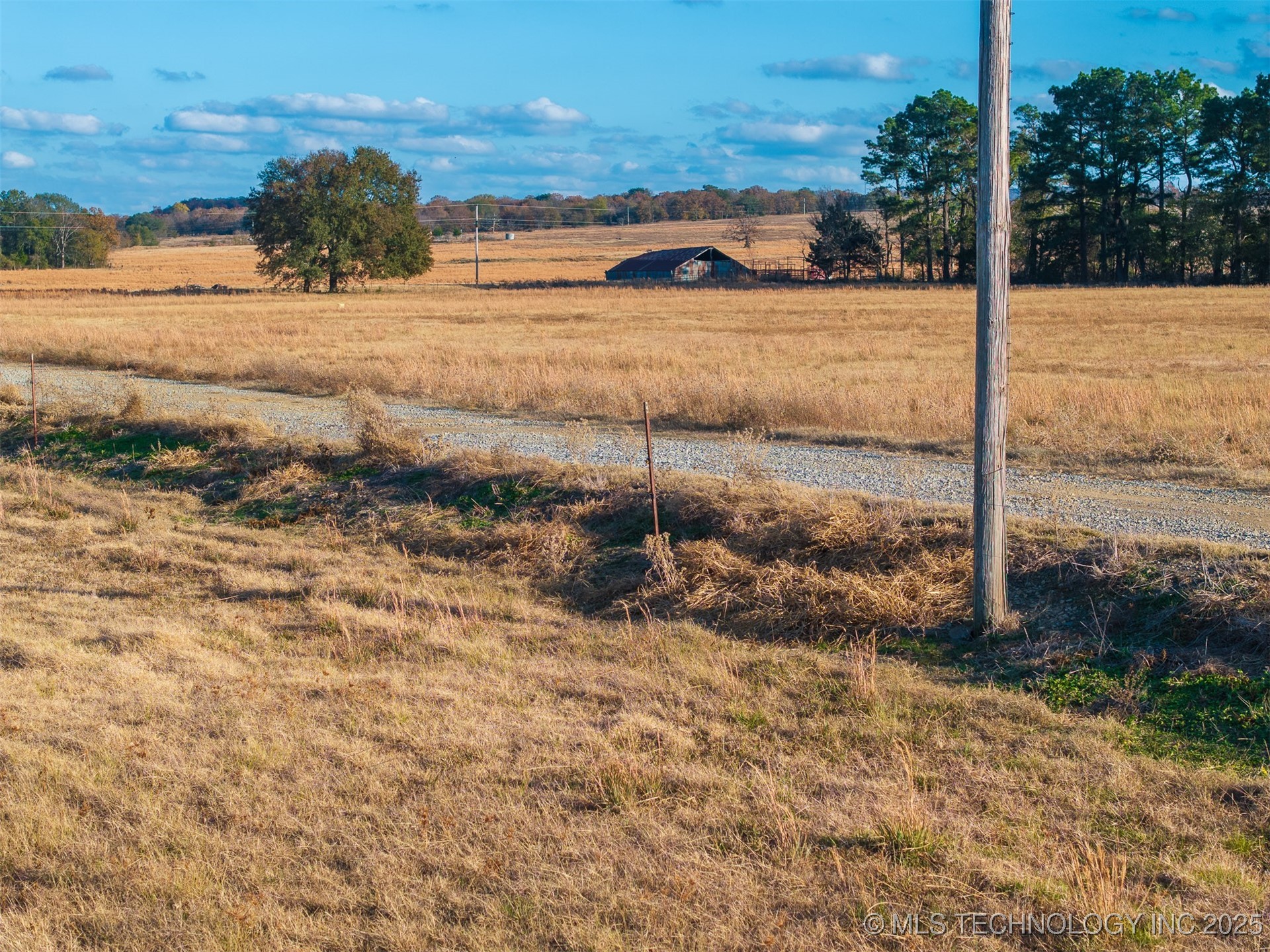 80 S County Road 4440 Property Photo 46