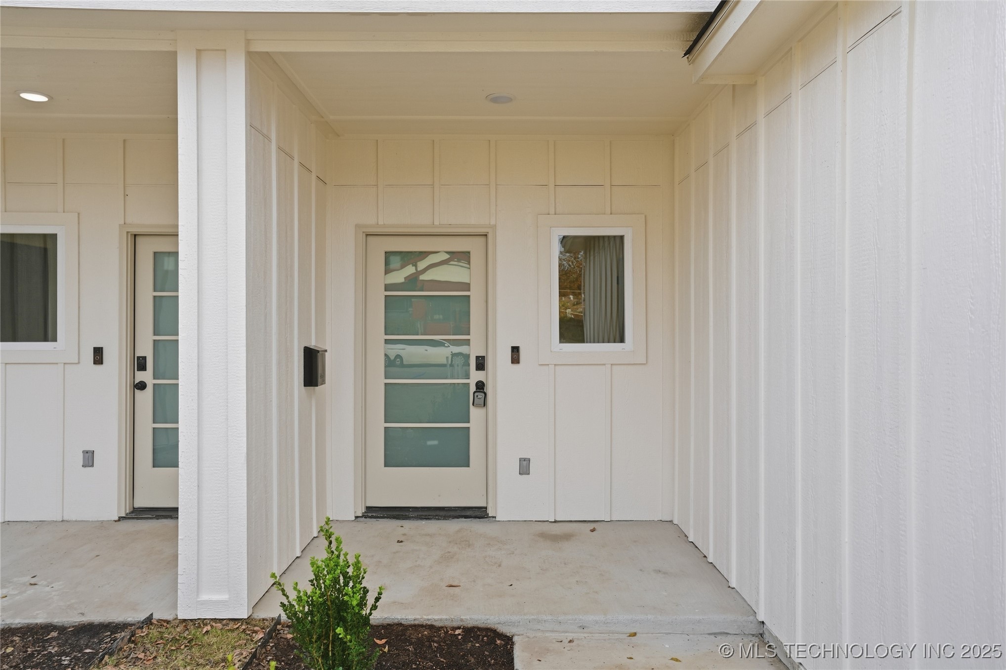 1435 N Main Street A-b Property Photo 7