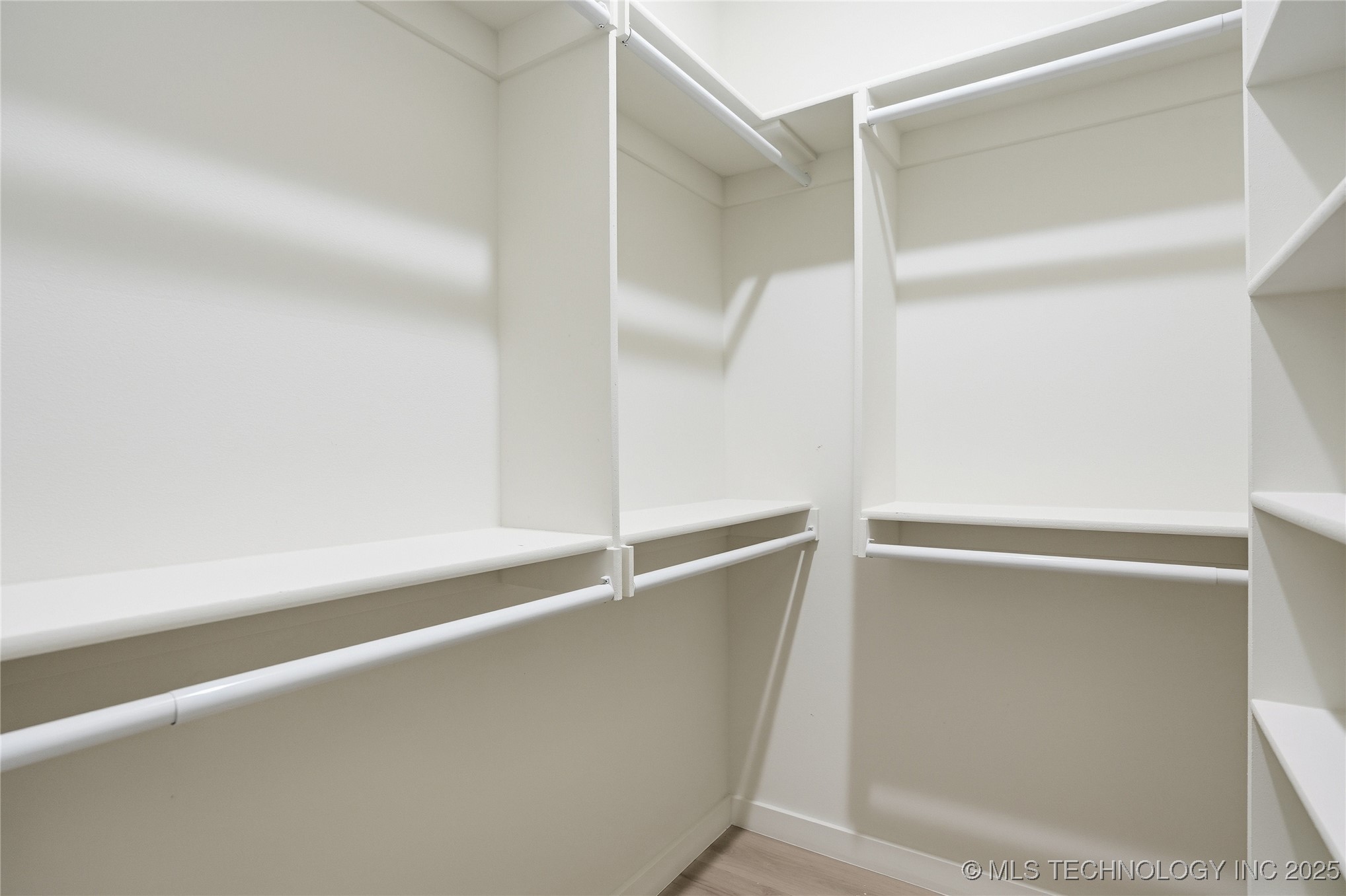 1435 N Main Street A-b Property Photo 56