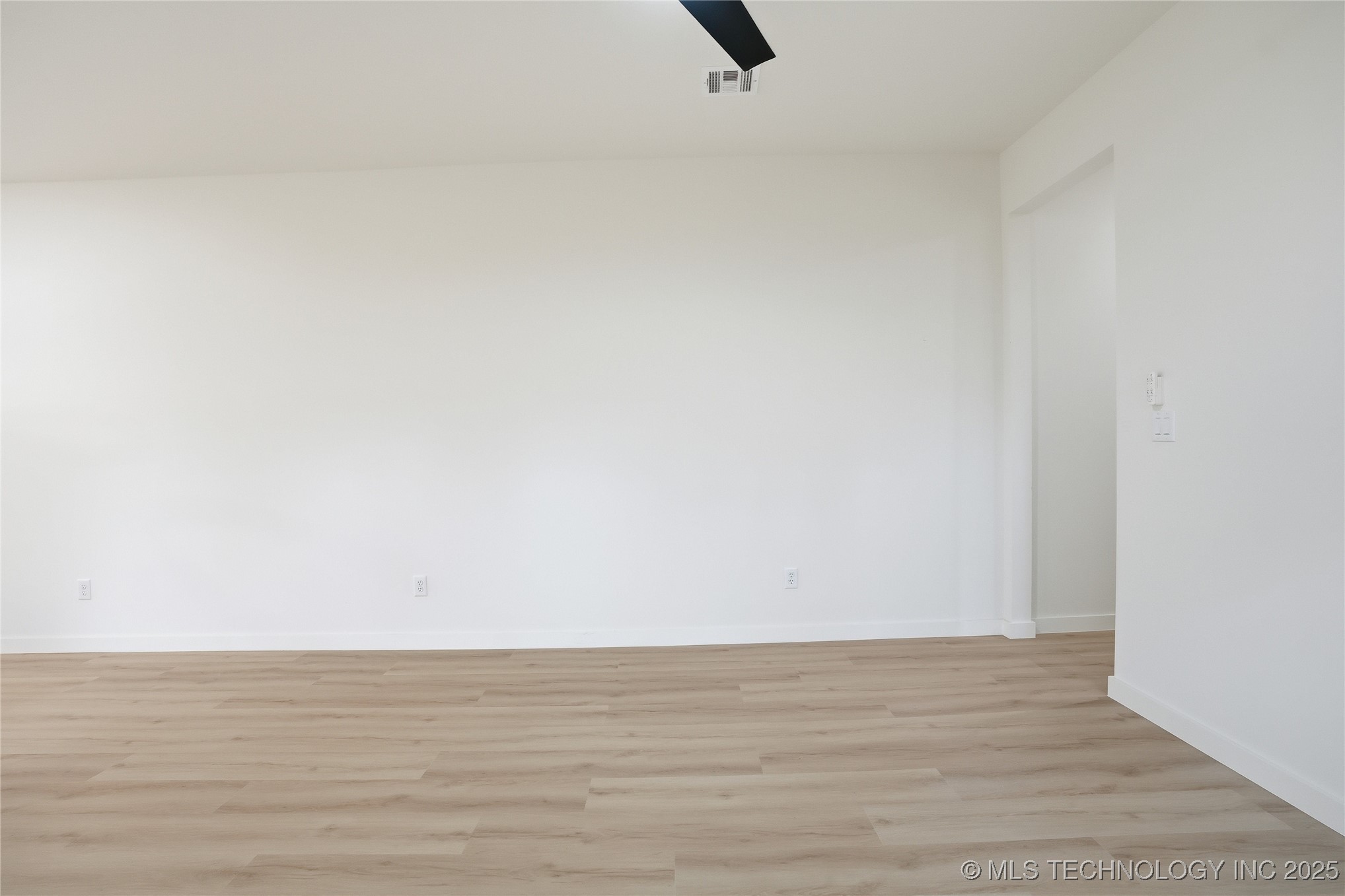 1435 N Main Street A-b Property Photo 68