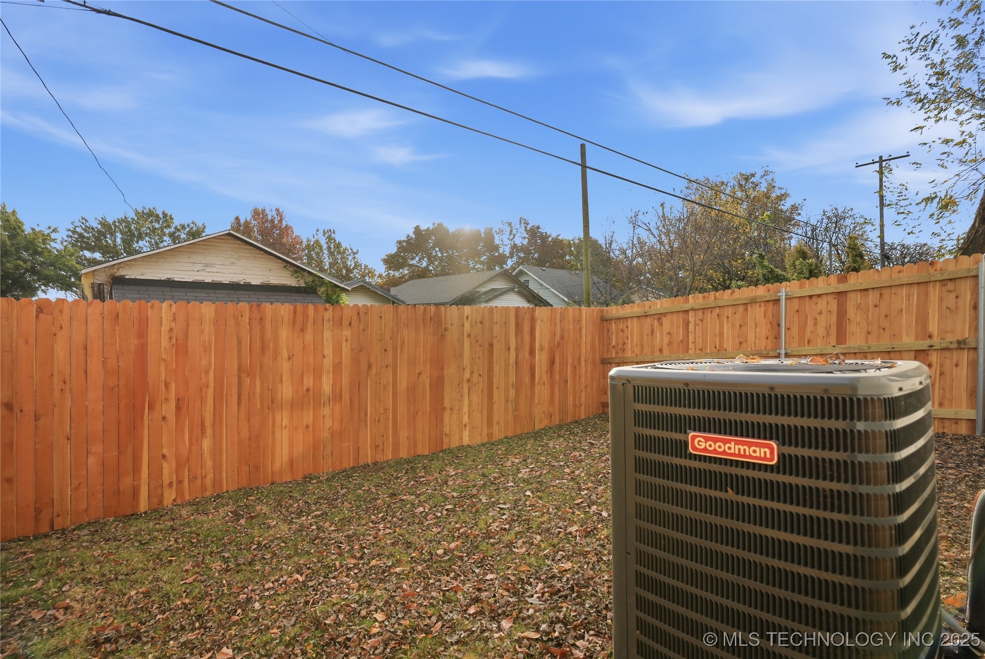 1435 N Main Street A-b Property Photo 77