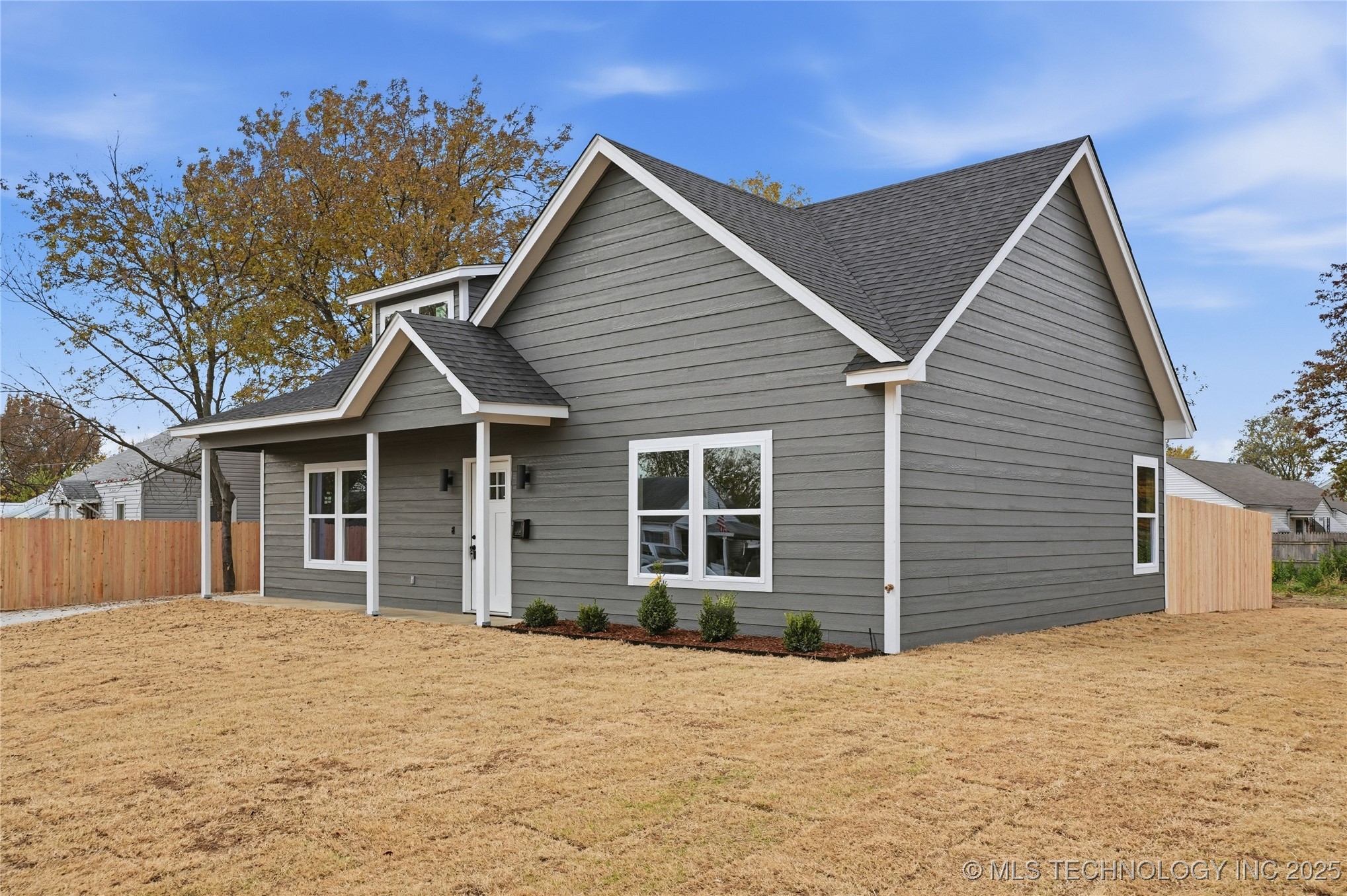 2548116 Property Photo 4