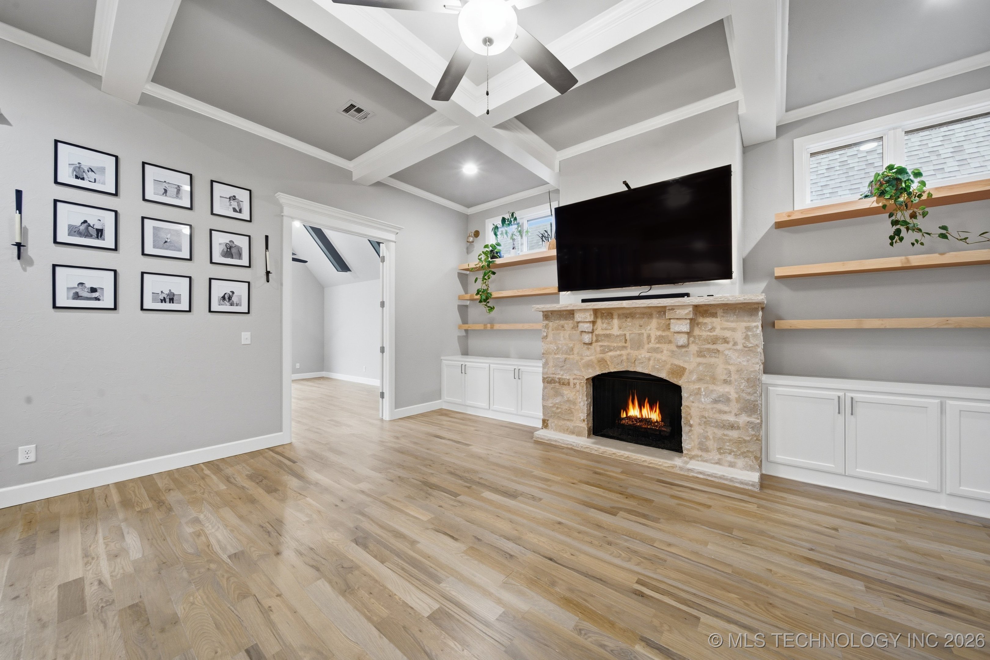 14806 E 77th Street North Property Photo 11