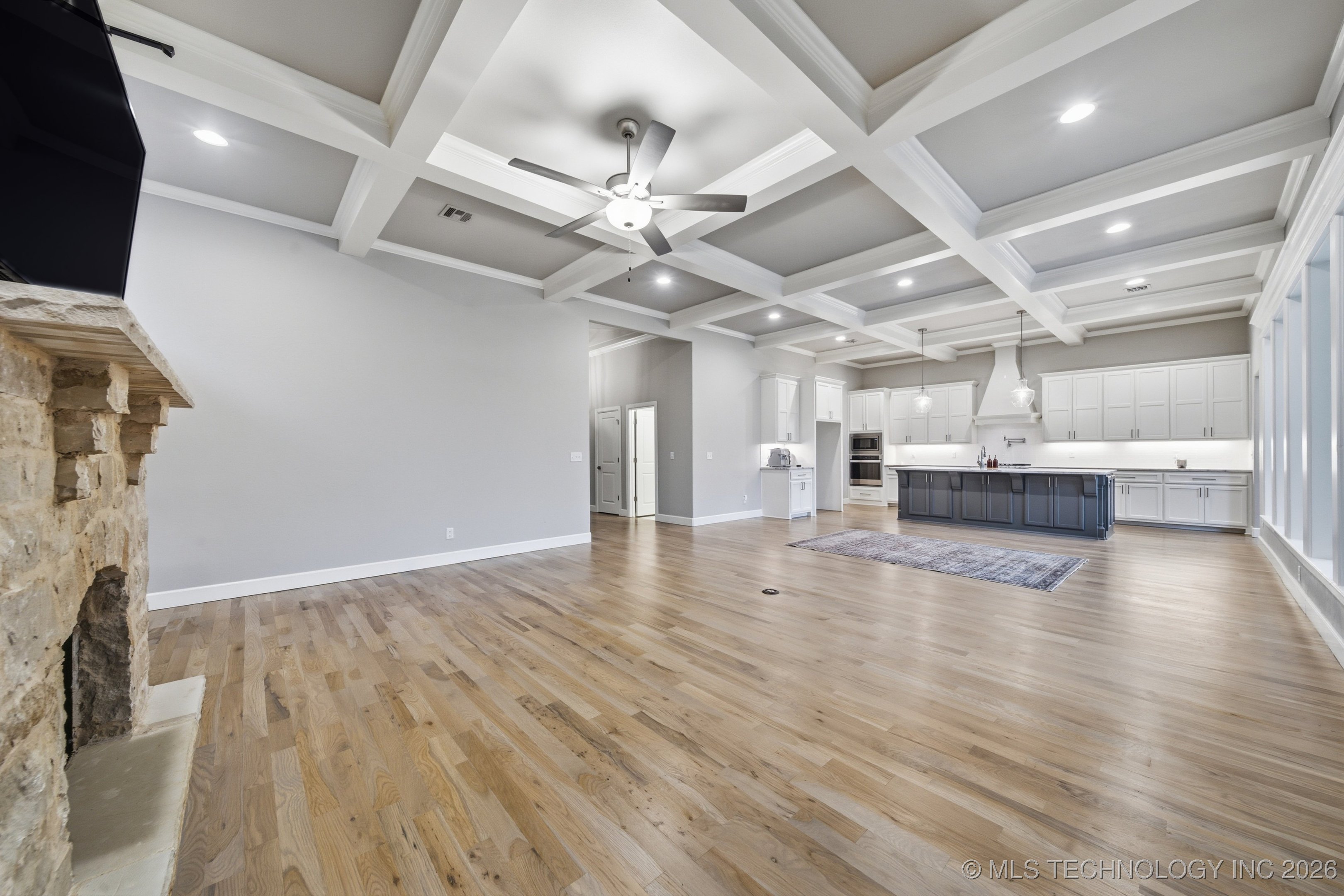 14806 E 77th Street North Property Photo 12