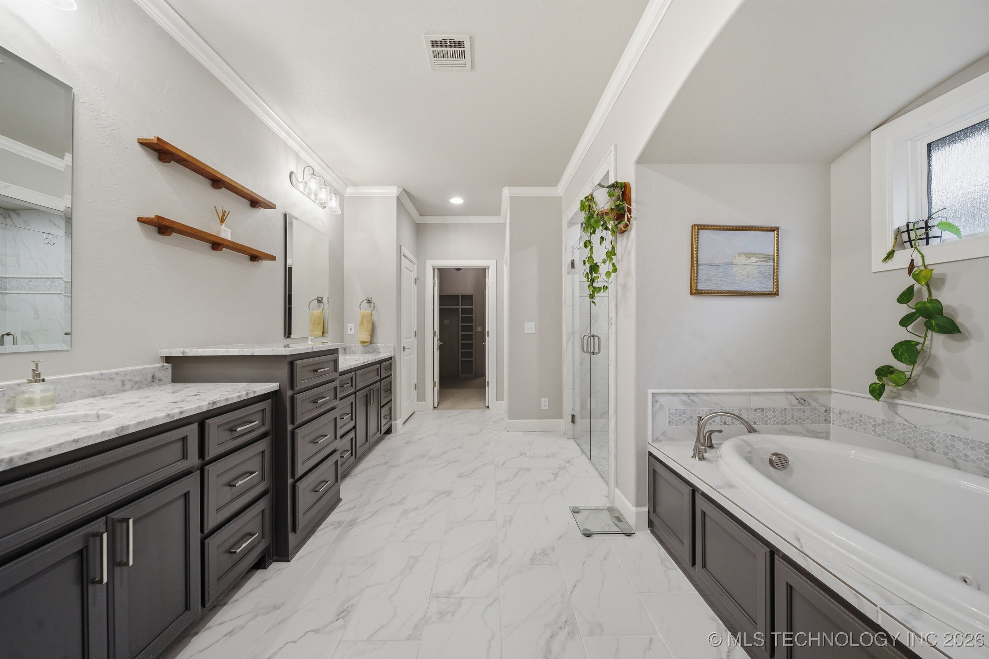 14806 E 77th Street North Property Photo 20