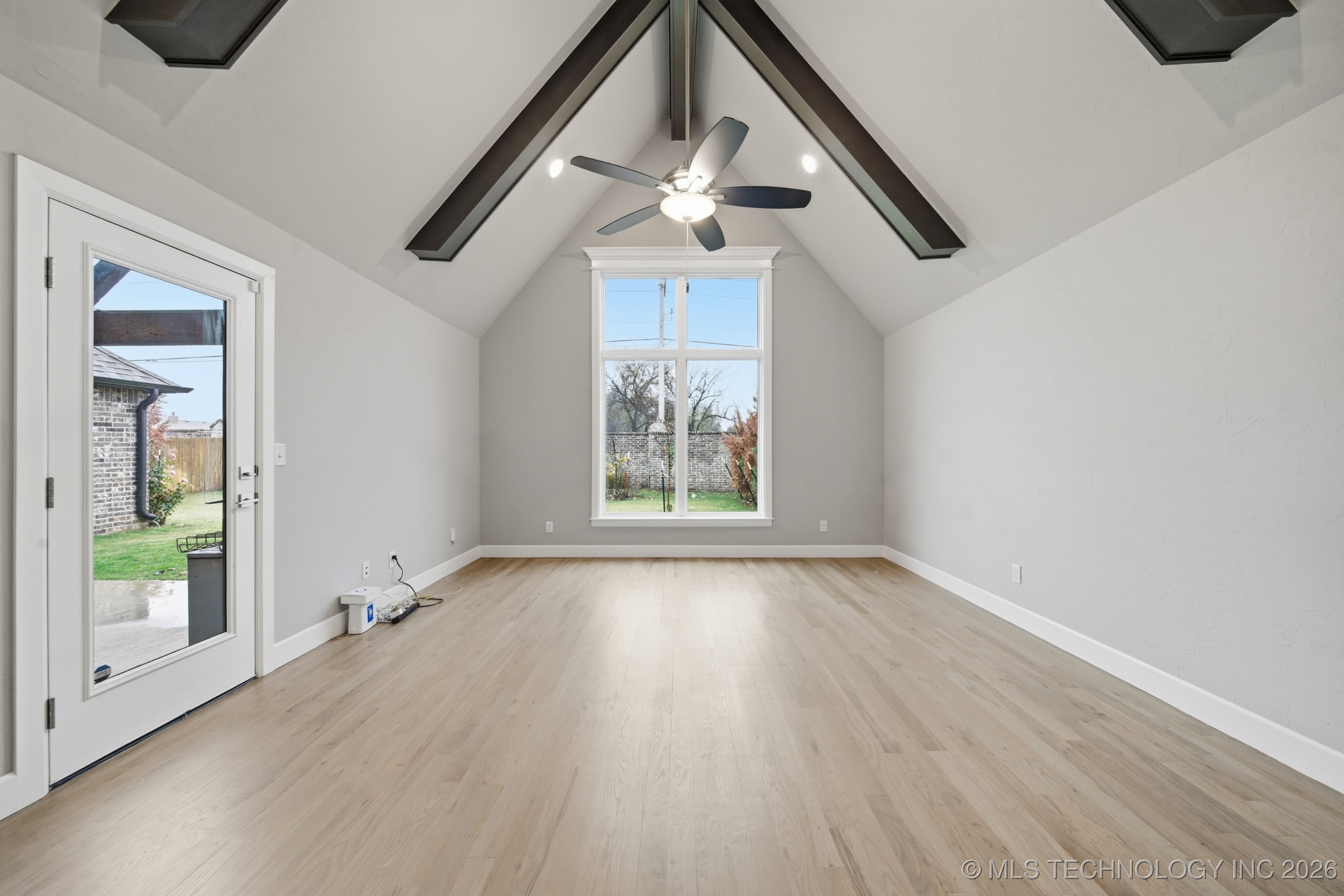 14806 E 77th Street North Property Photo 25