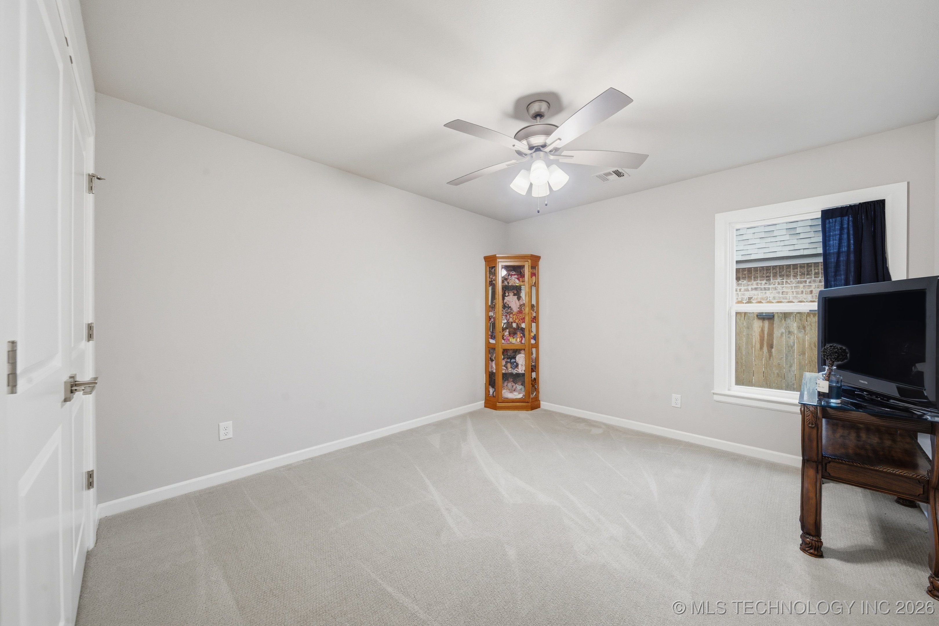 14806 E 77th Street North Property Photo 27