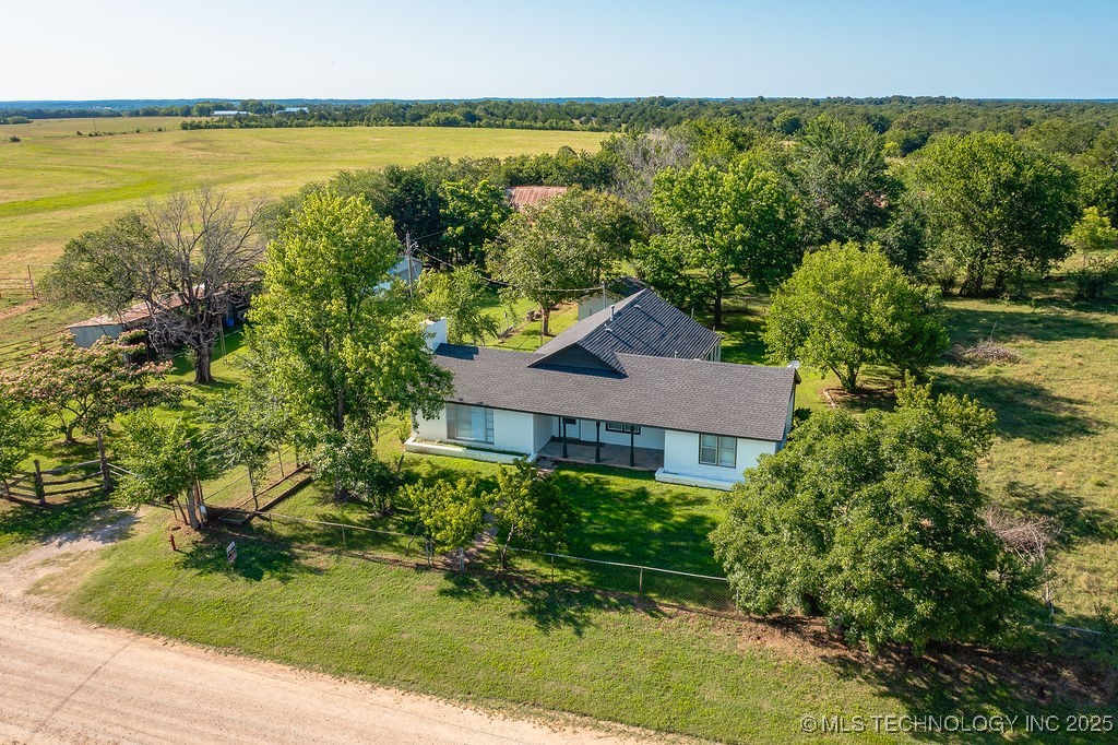 38210 Fundis Property Photo 5