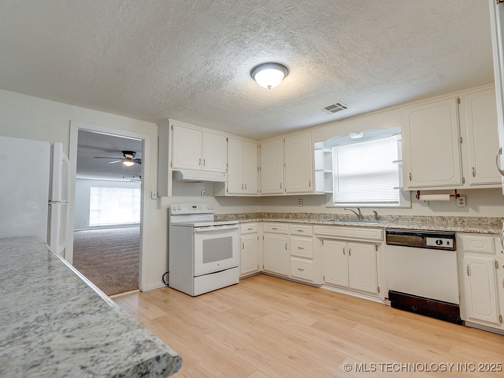 38210 Fundis Property Photo 34