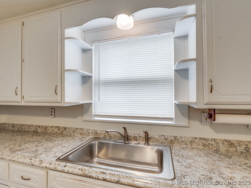 38210 Fundis Property Photo 37