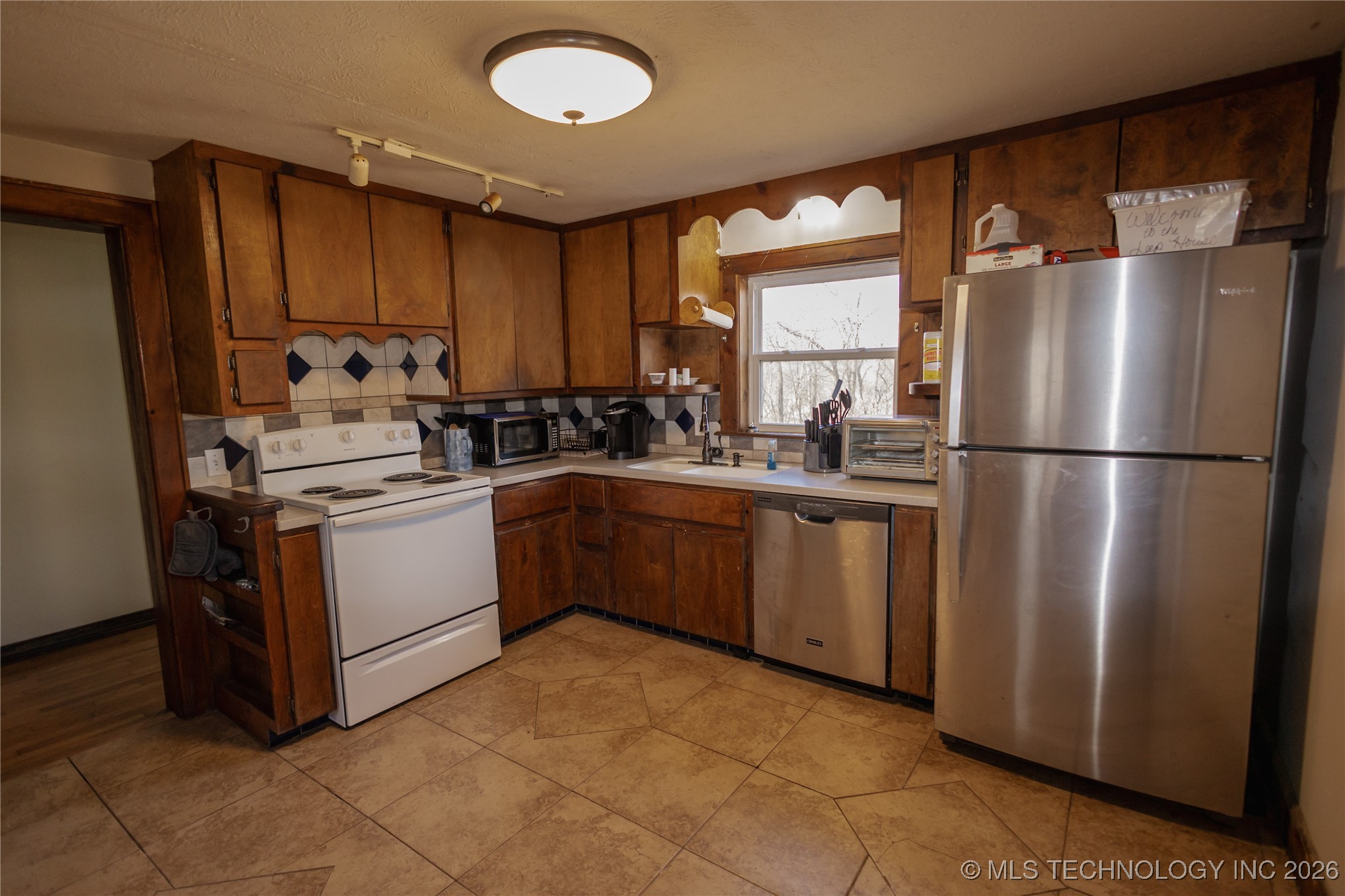 37801 County Road 492 Property Photo 7