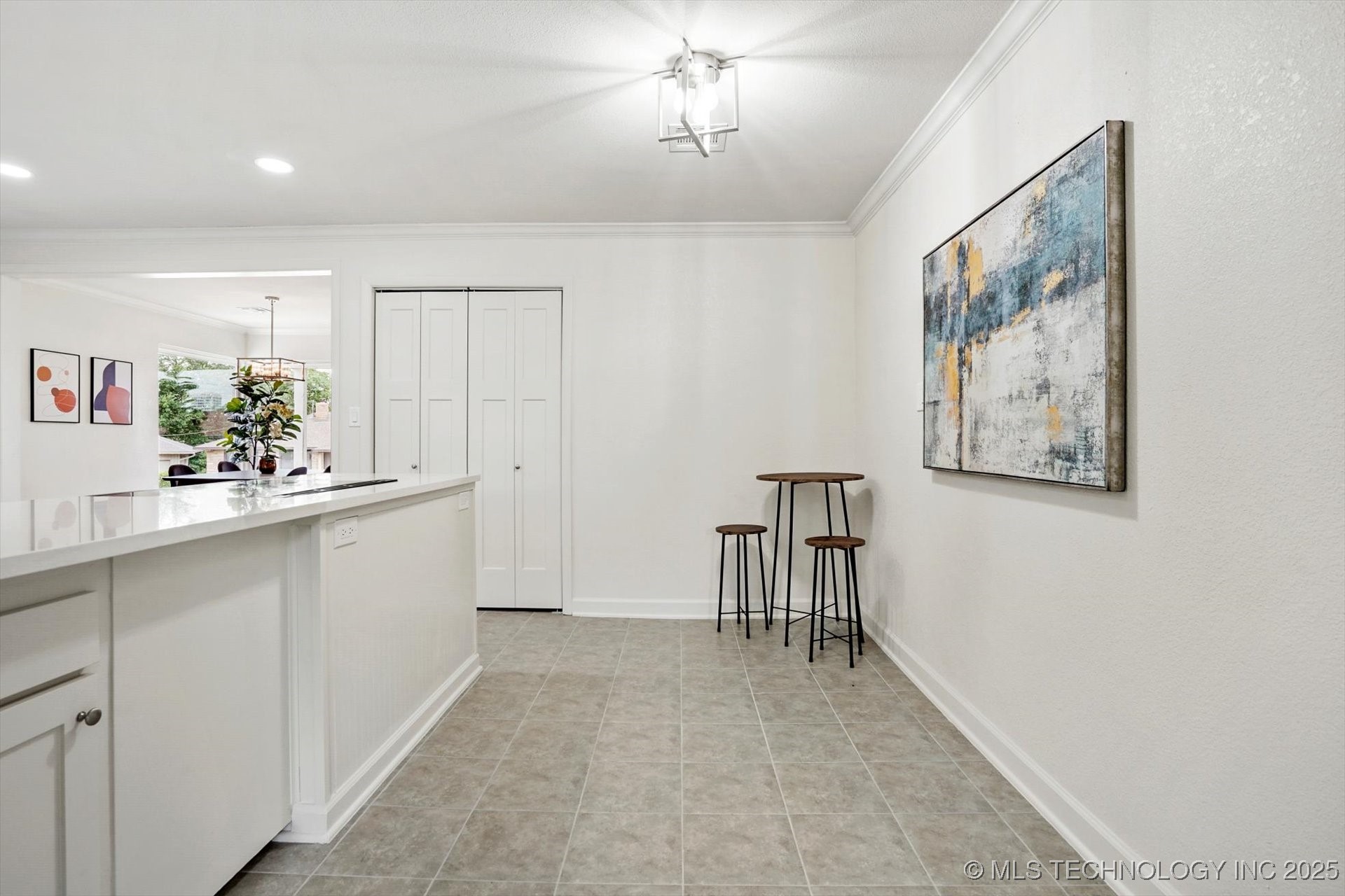 4814 E 37th Street Property Photo 12