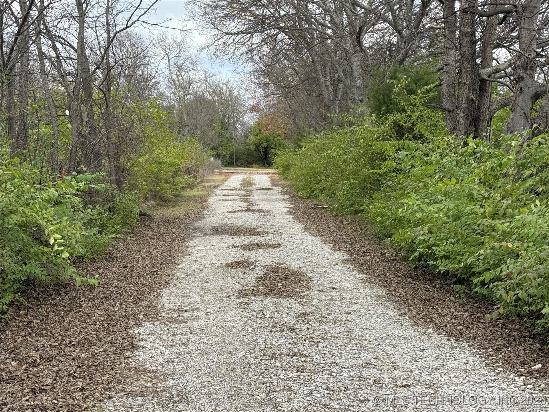 7601 E 76th Street North Property Photo 4