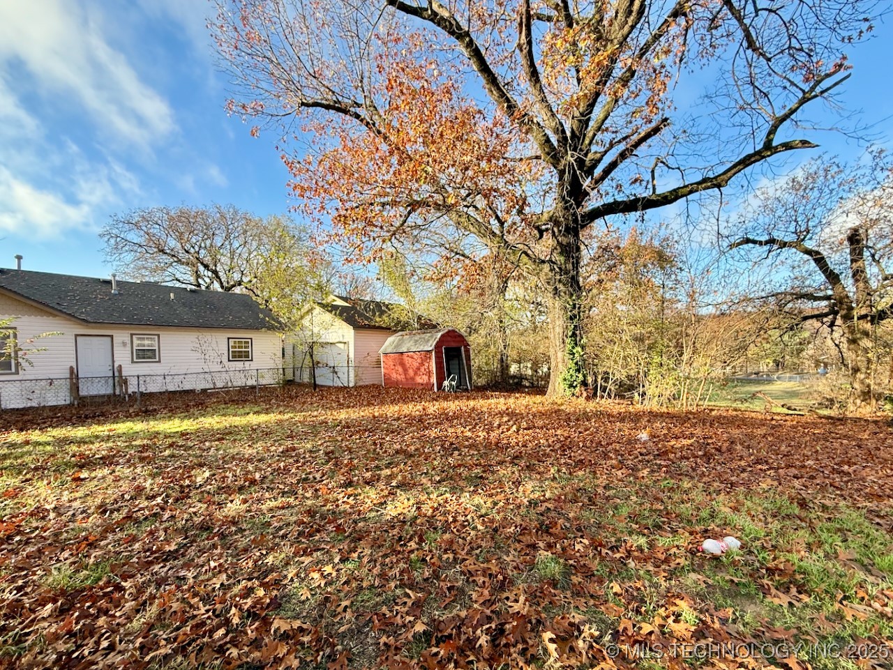 1042 N Valley Drive Property Photo 33