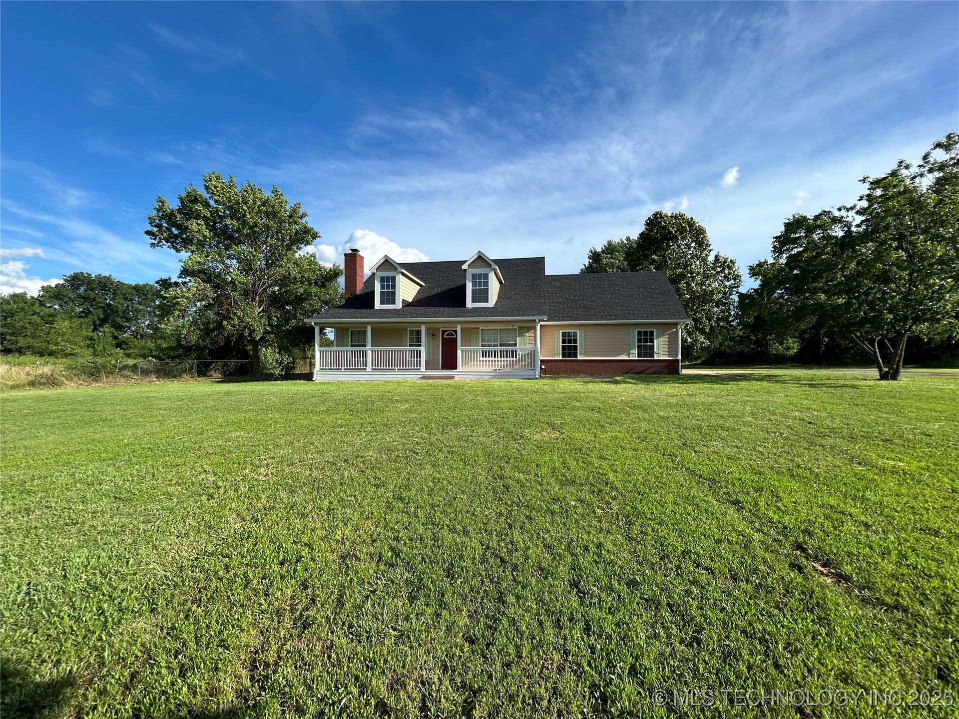 10406 E 126th Street North Property Photo 2