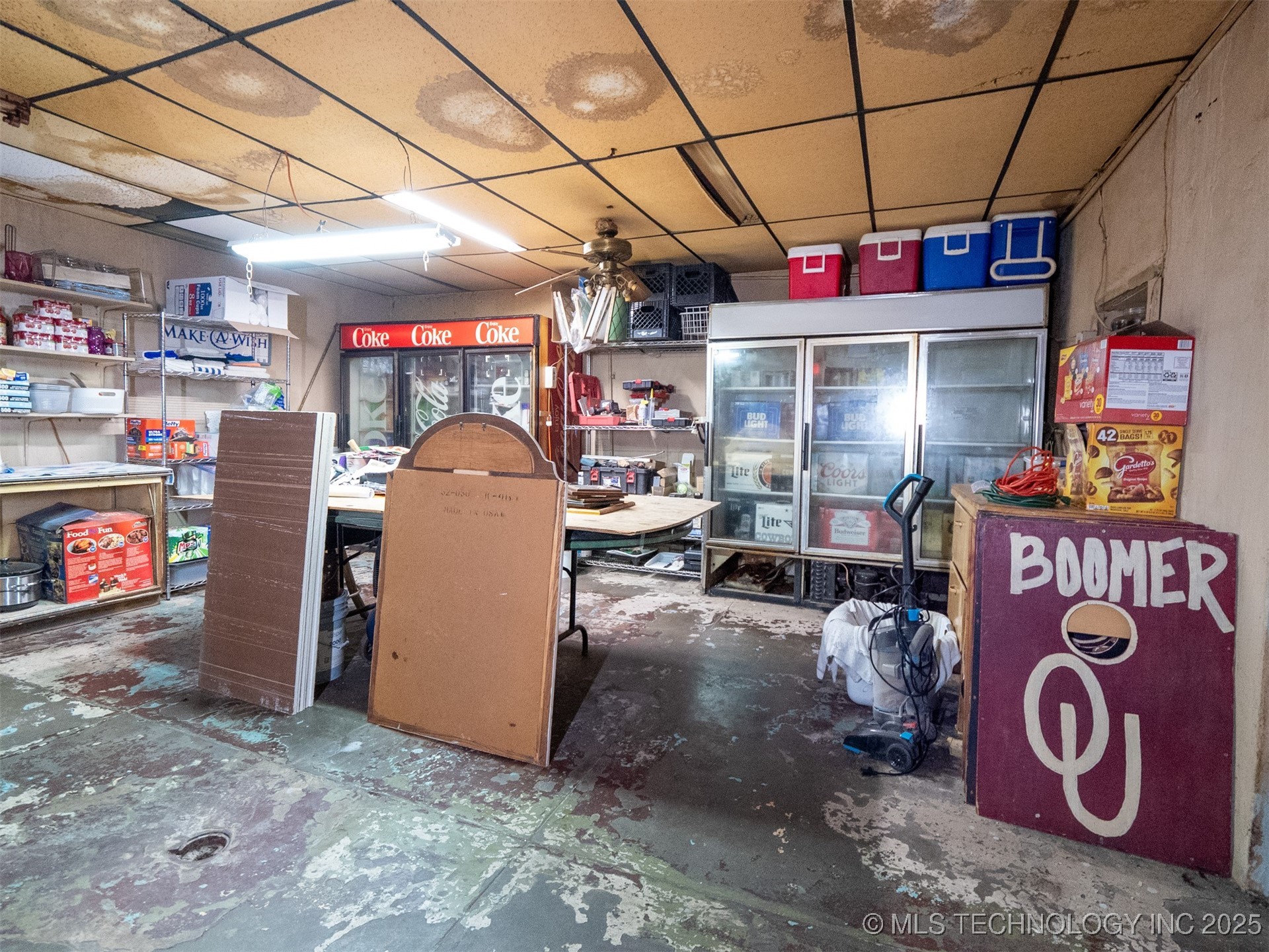 113 W Robert S Kerr Property Photo 35