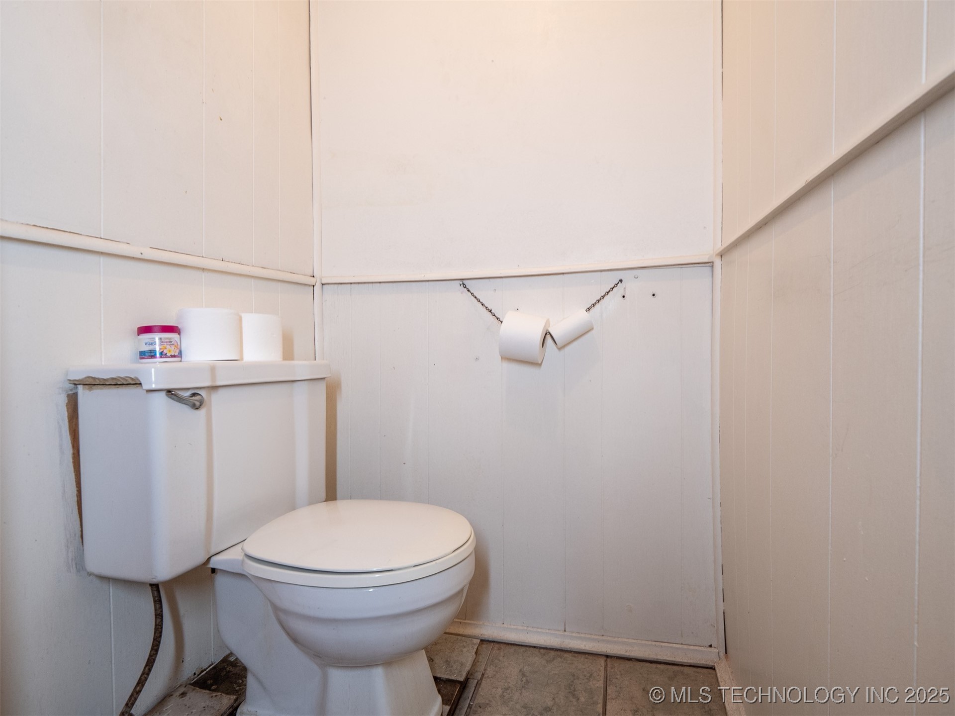 113 W Robert S Kerr Property Photo 51