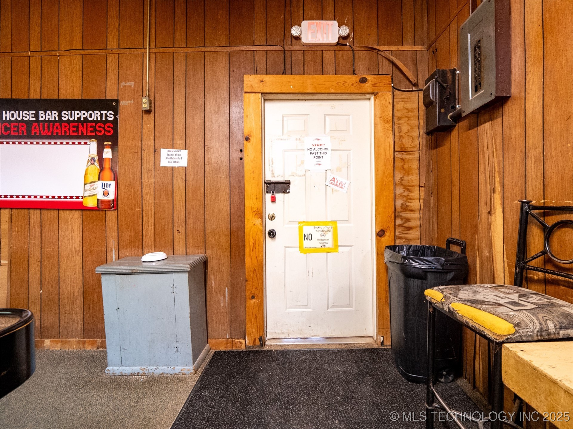 113 W Robert S Kerr Property Photo 52